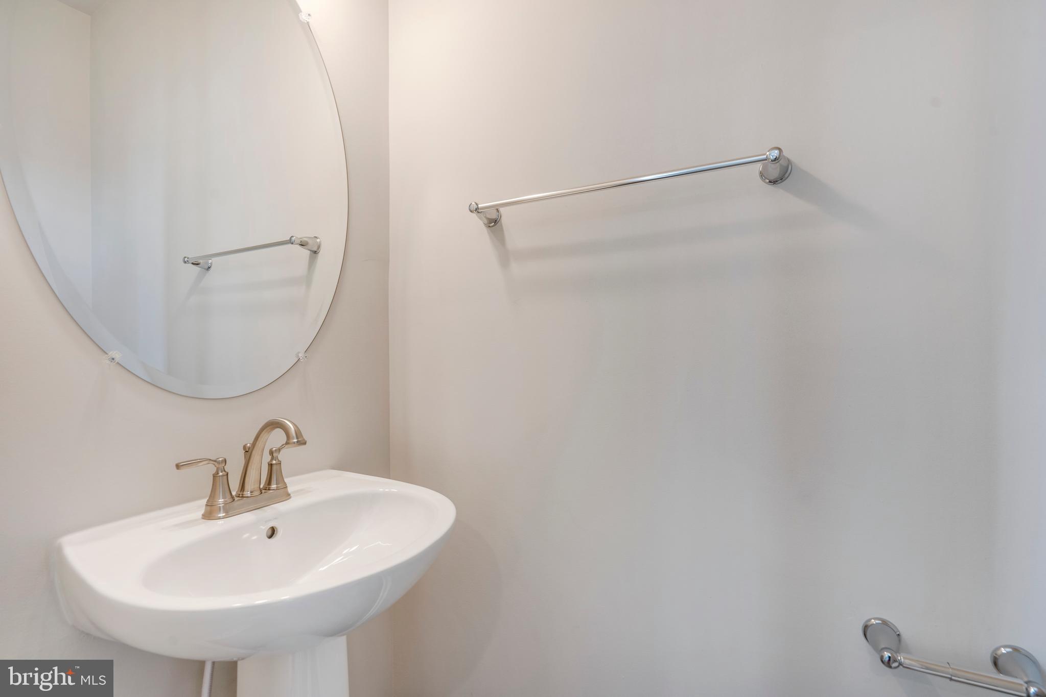 HARRINGTON TERRACE - Residential Lease