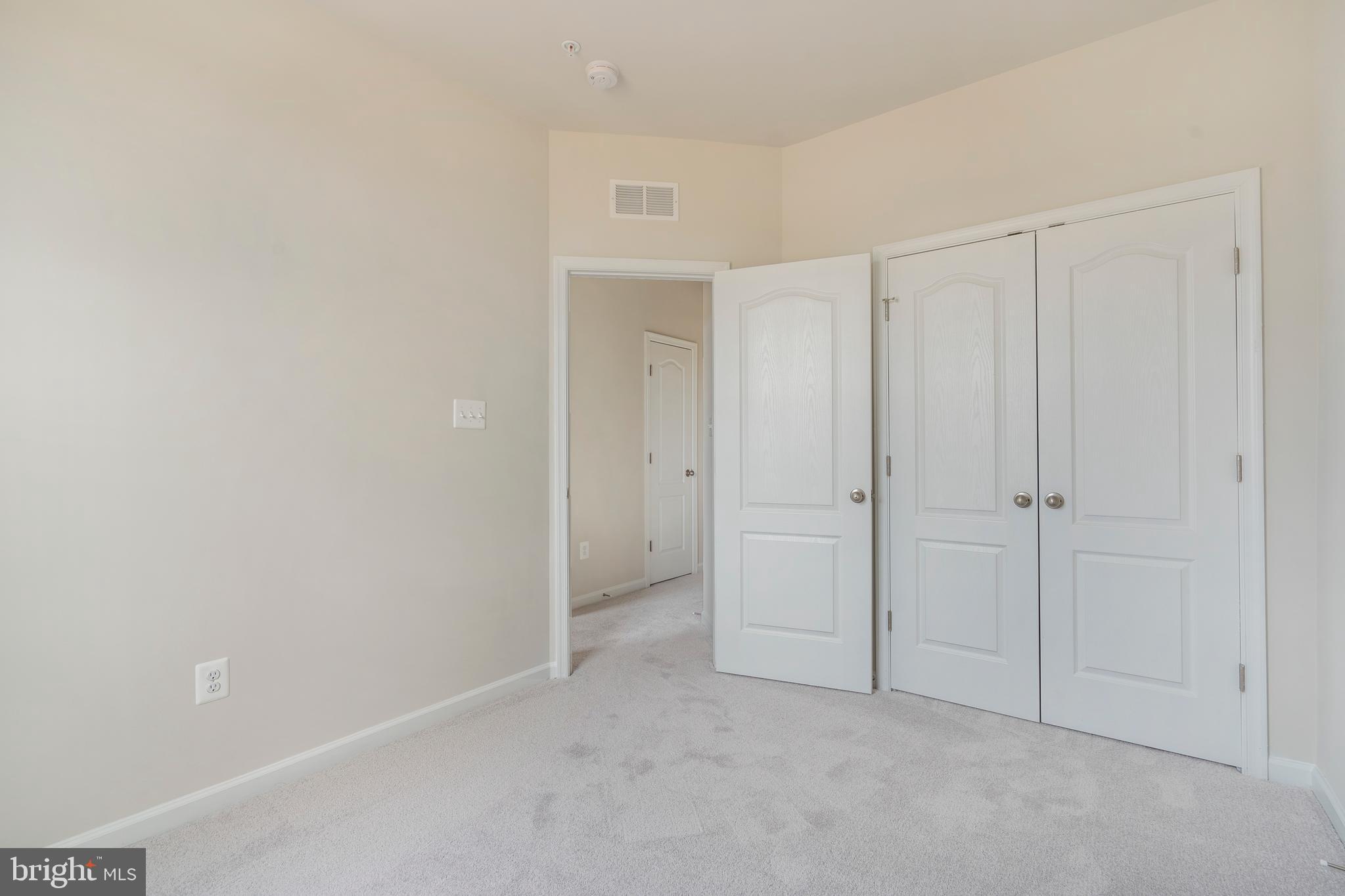 HARRINGTON TERRACE - Residential Lease