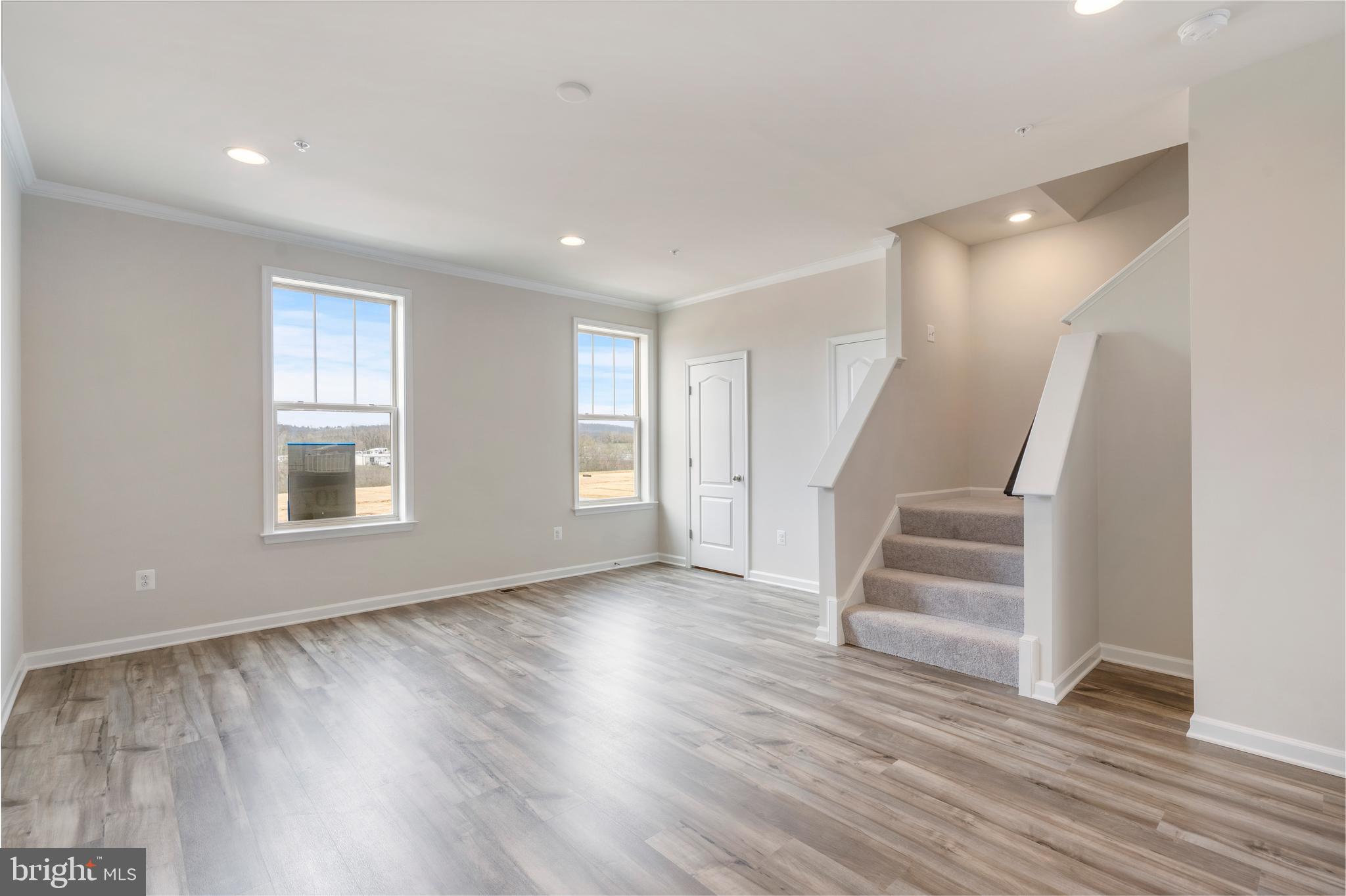 HARRINGTON TERRACE - Residential Lease