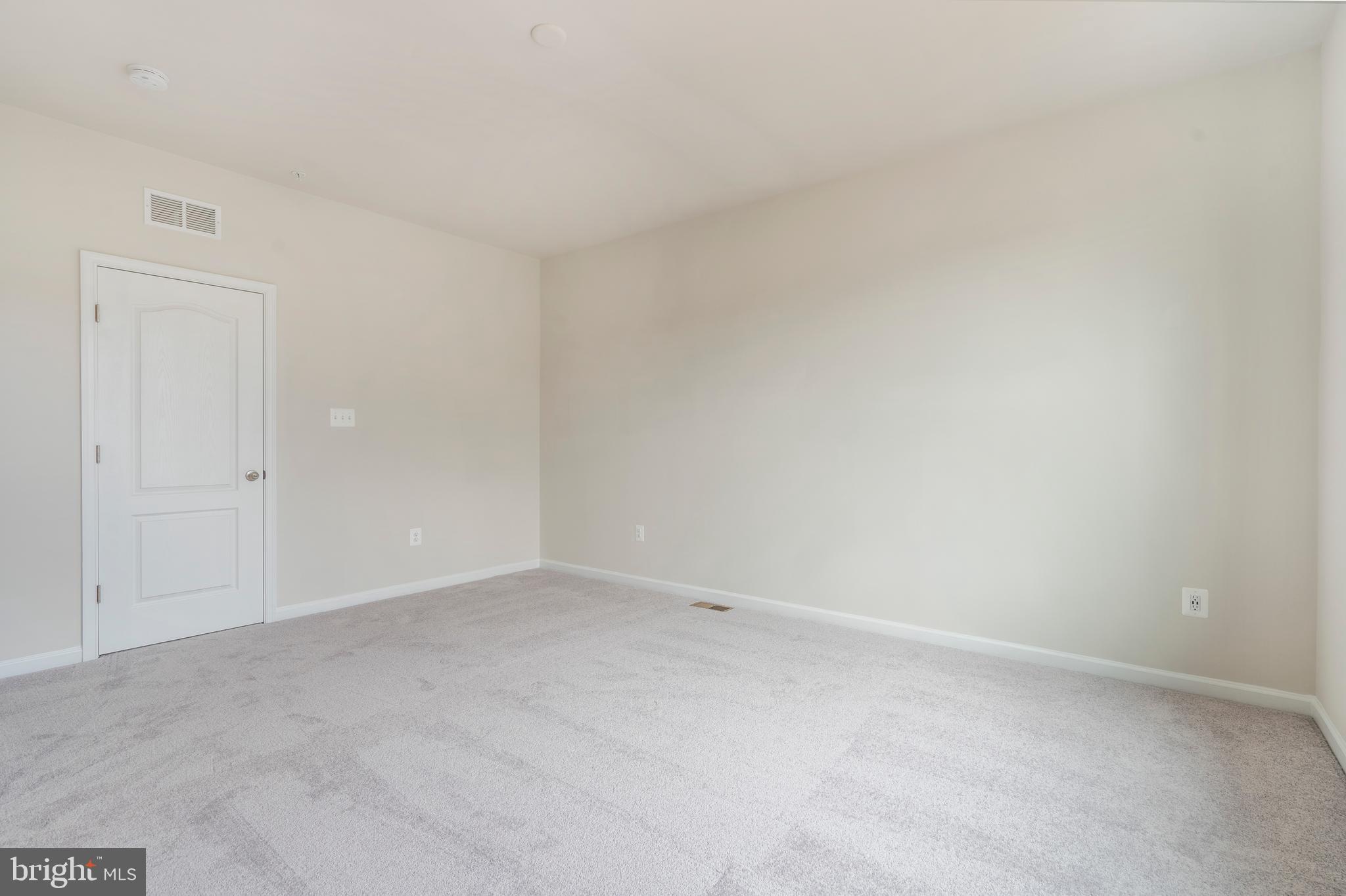 HARRINGTON TERRACE - Residential Lease