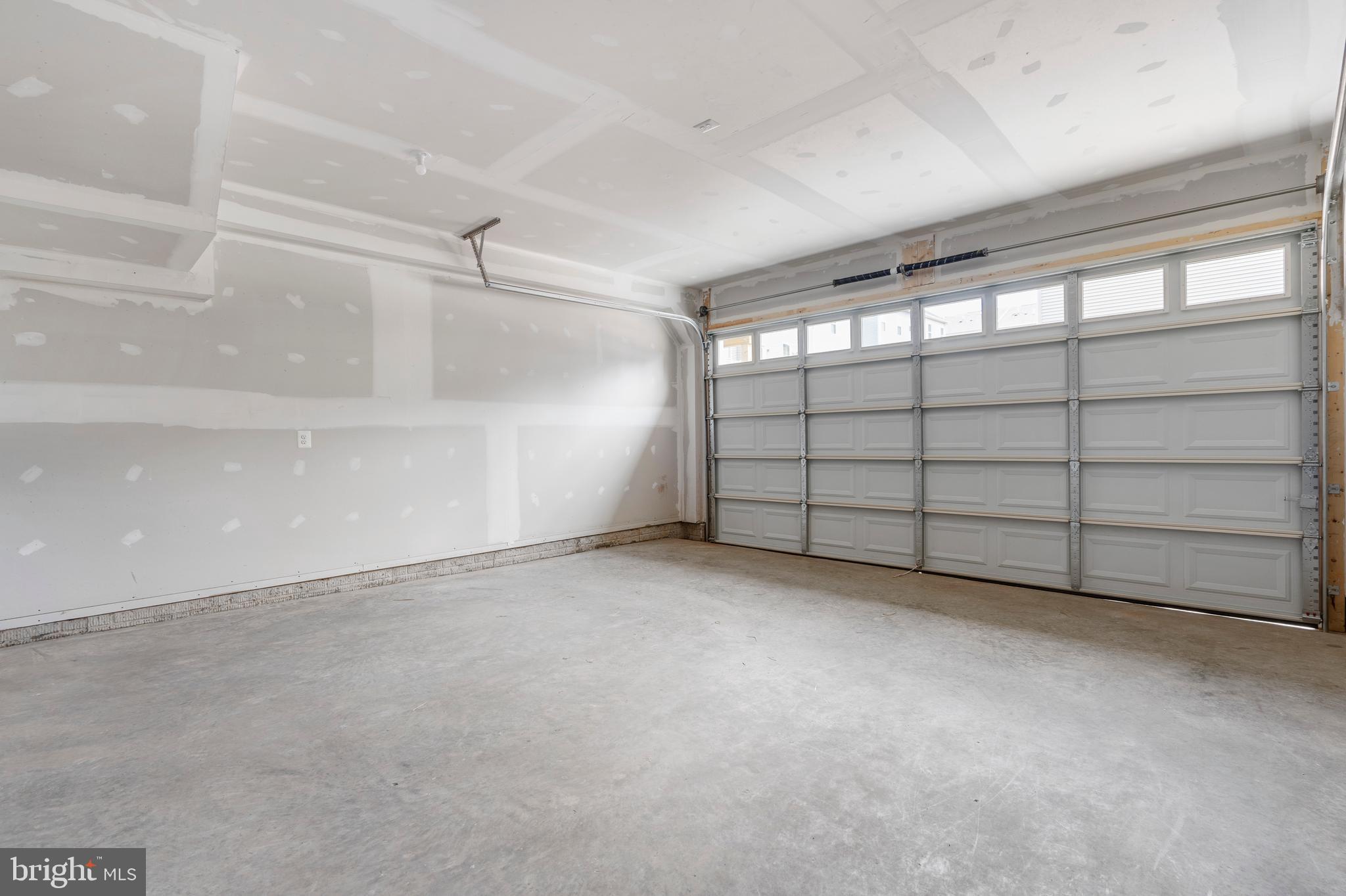 HARRINGTON TERRACE - Residential Lease