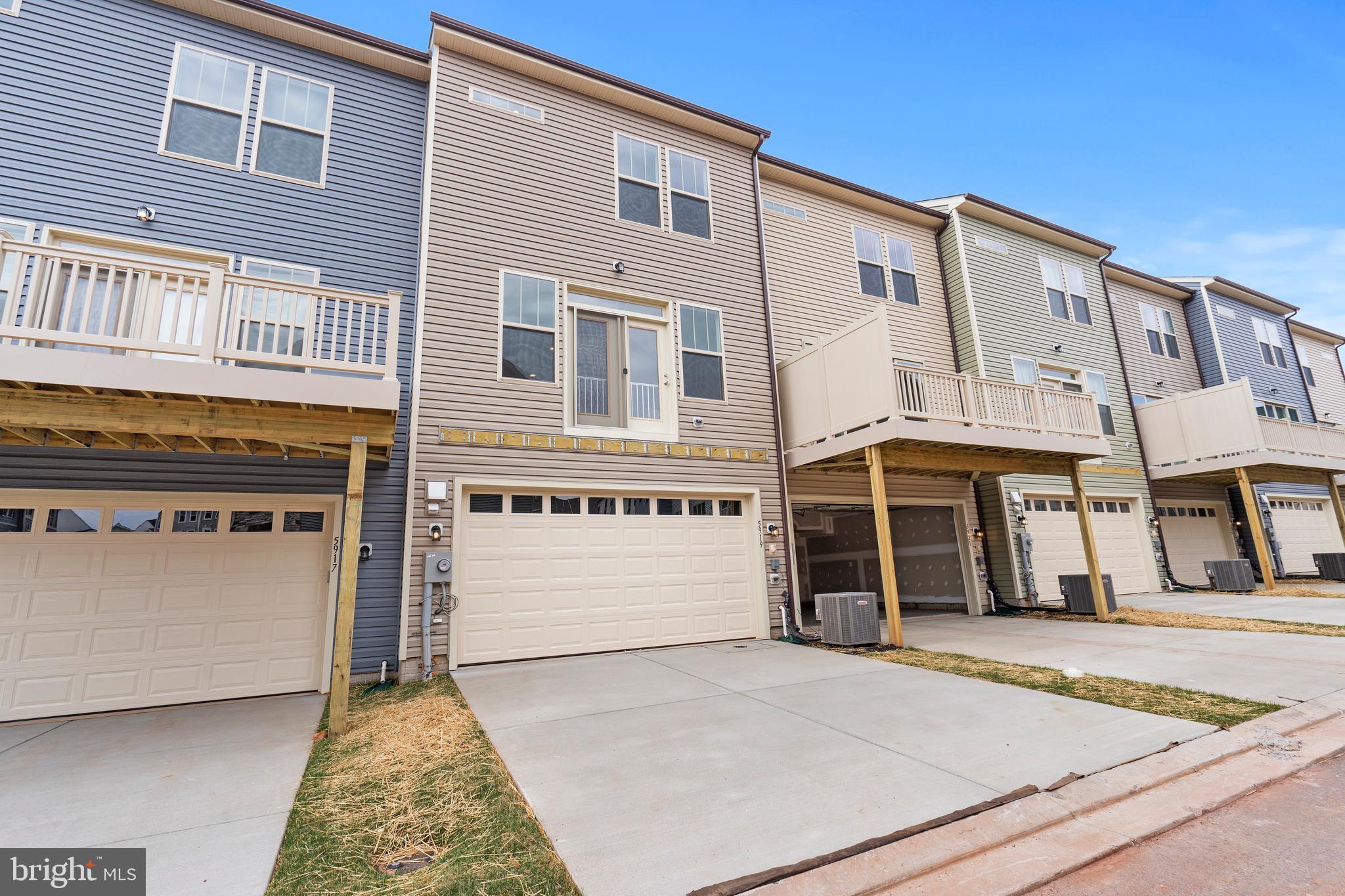 HARRINGTON TERRACE - Residential Lease