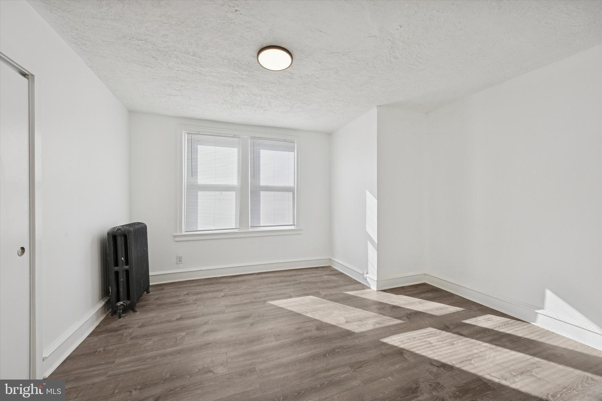 GERMANTOWN (EAST) - Residential