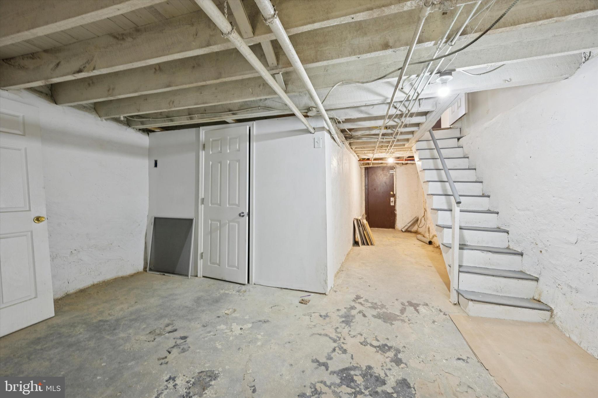 GERMANTOWN (EAST) - Residential