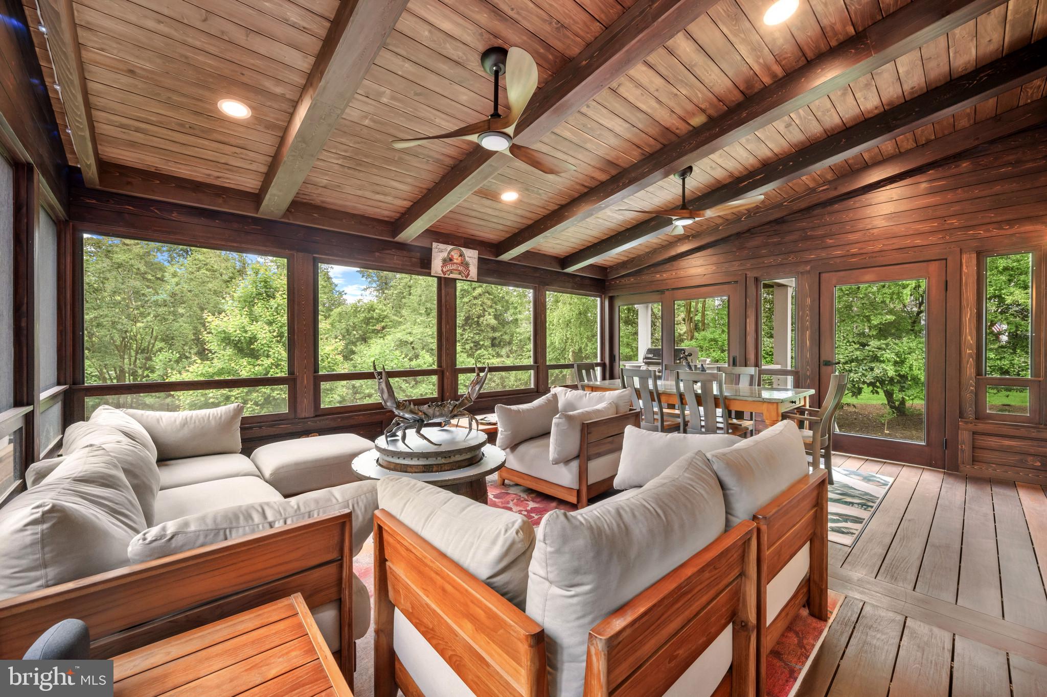 POPLAR POINT - Residential