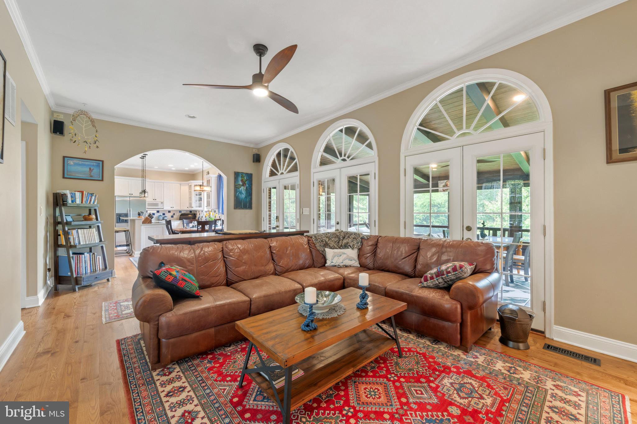 POPLAR POINT - Residential