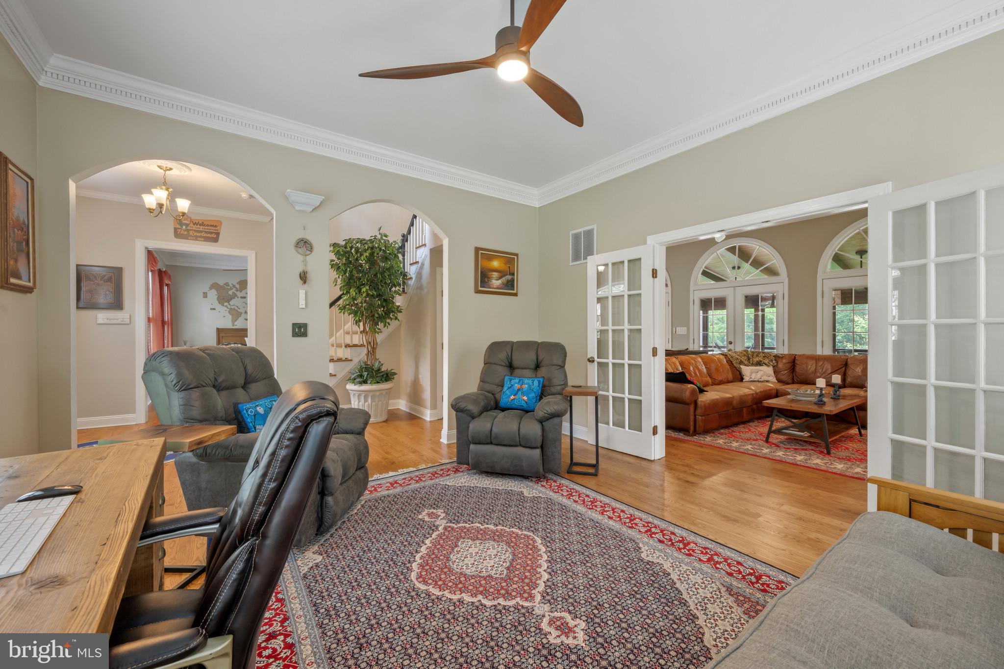 POPLAR POINT - Residential