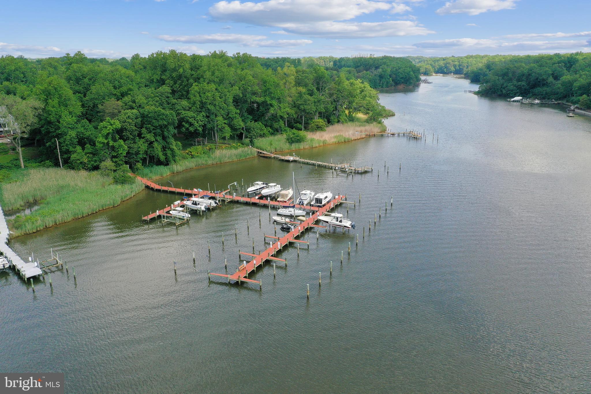 POPLAR POINT - Residential