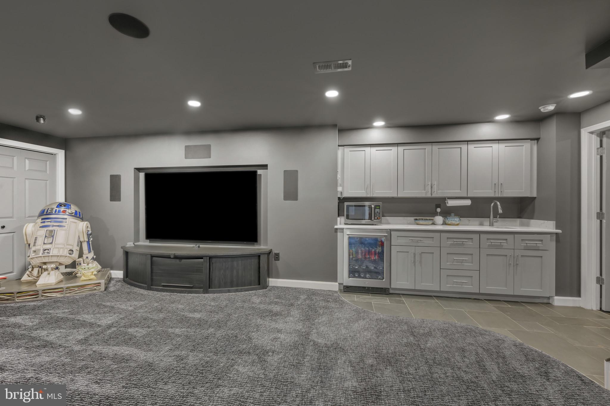 POPLAR POINT - Residential