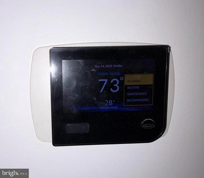 CROMWELL FOUNTAIN - Residential