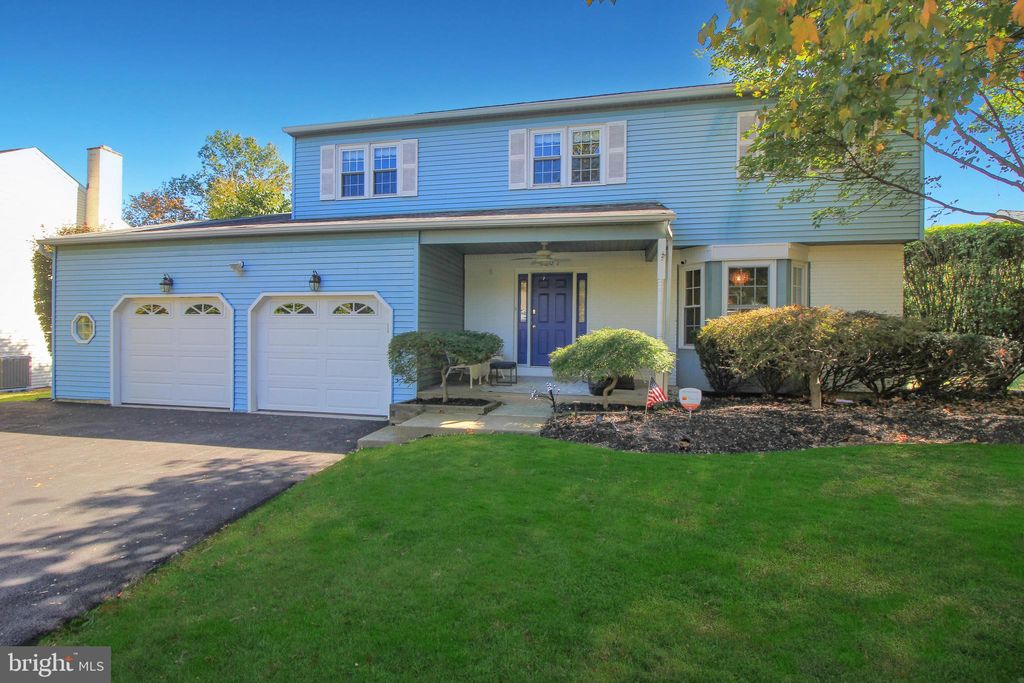 Photo of 107 David Lane, LANSDALE, PA 19446 (MLS # PAMC2159550)