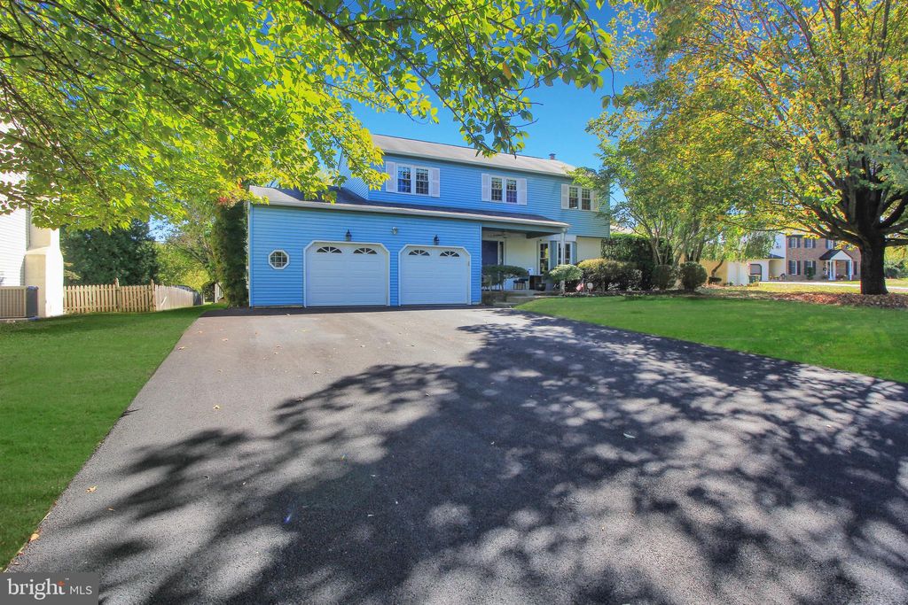 Photo of 107 David Lane, LANSDALE, PA 19446 (MLS # PAMC2159550)