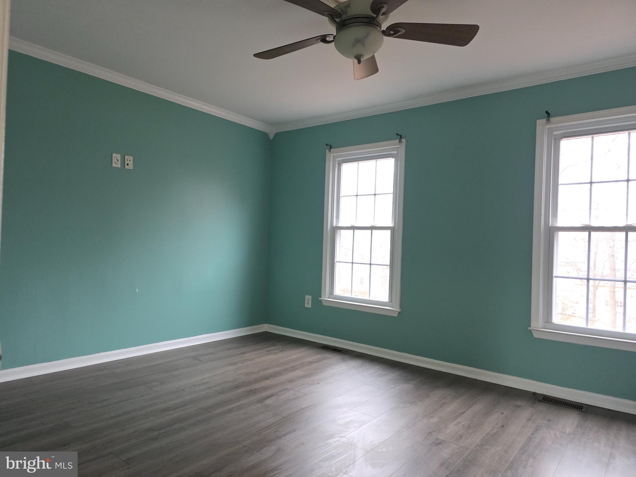 LAUREL LAKES - Residential Lease