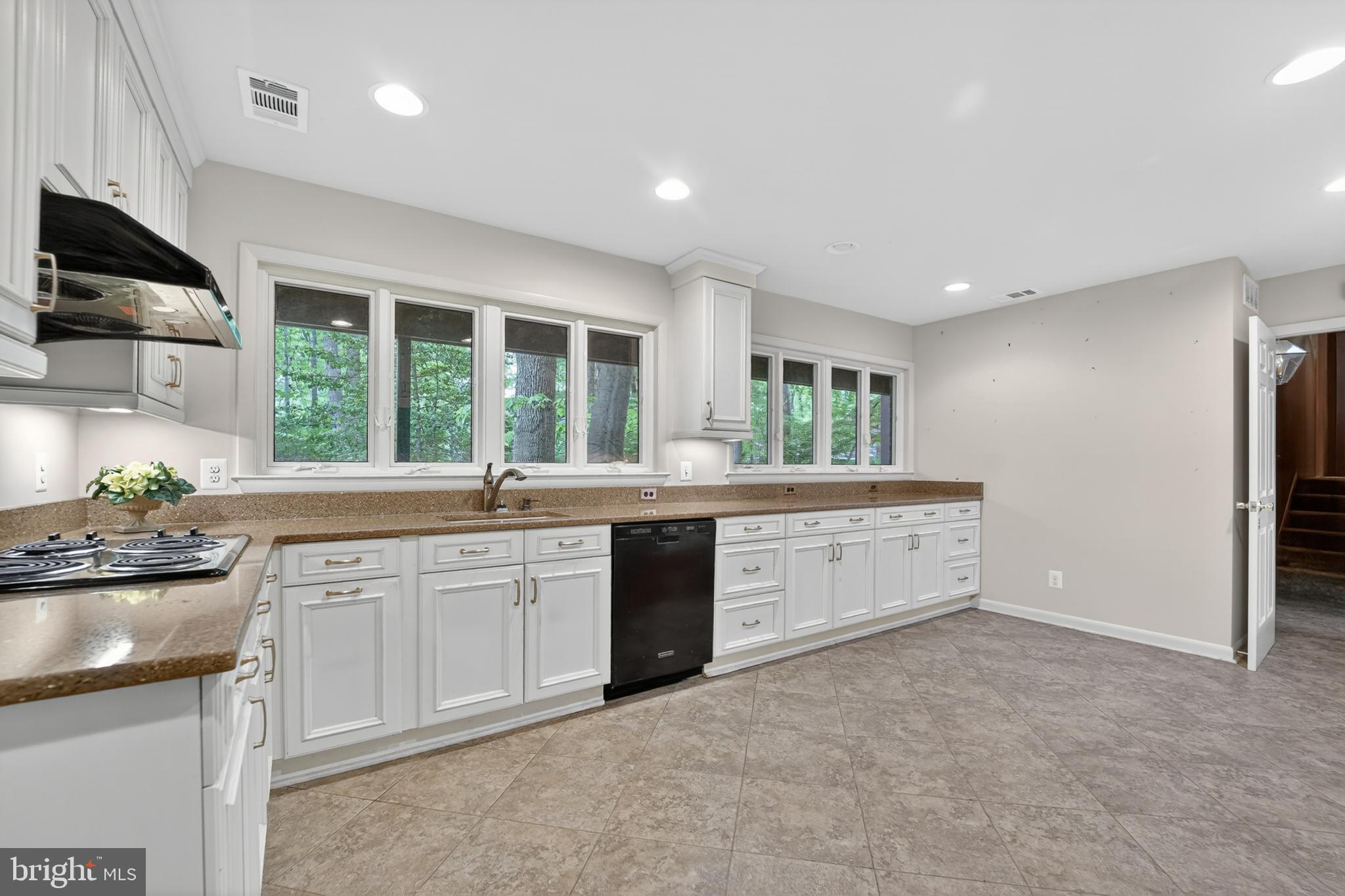 LONGFELLOW - Residential