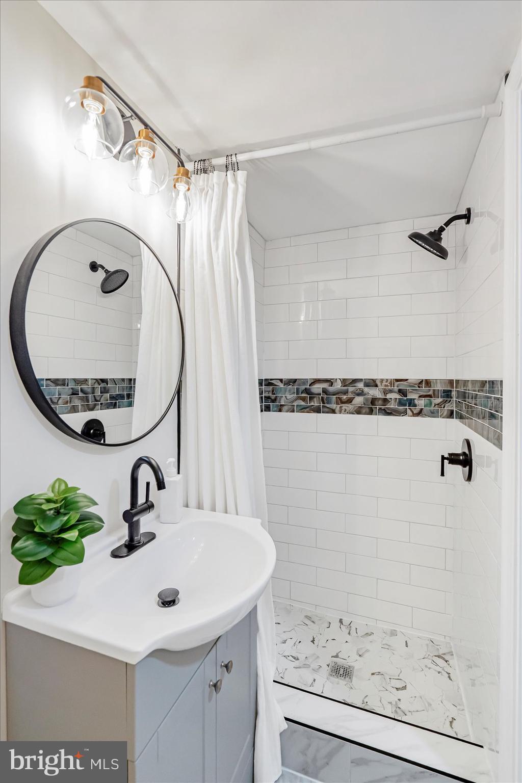 BELAIR-EDISON - Residential