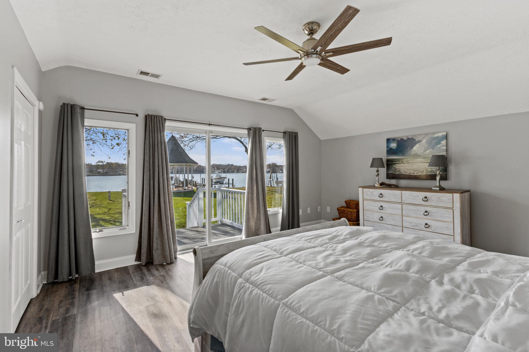 POPLAR RIDGE - Residential