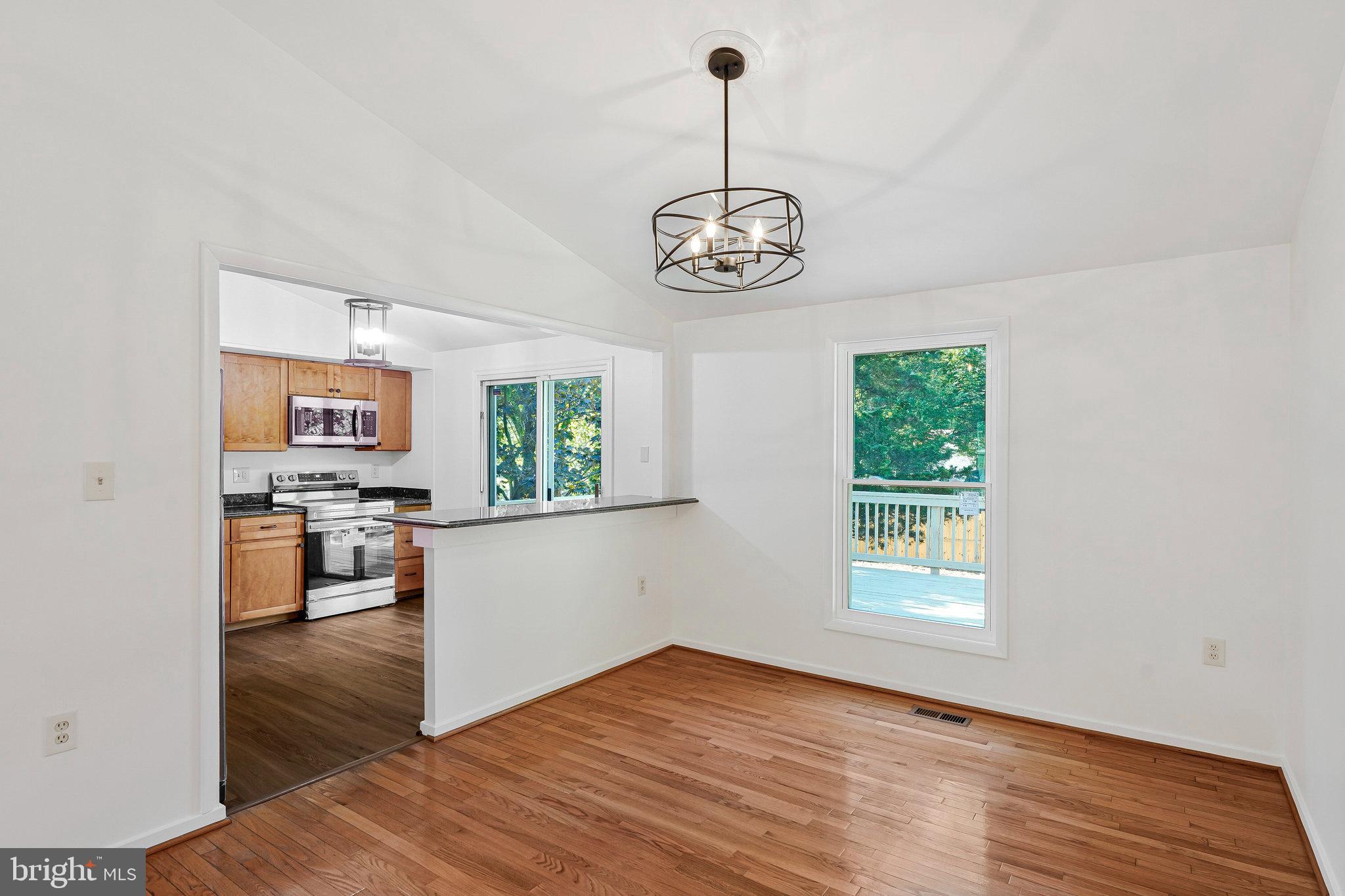 DULLES PARK - Residential