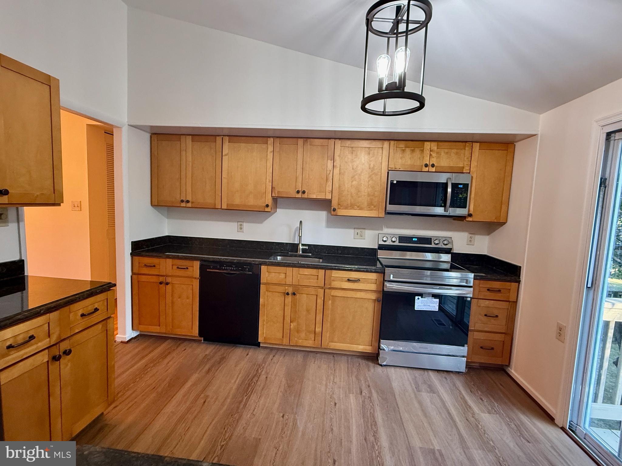 DULLES PARK - Residential