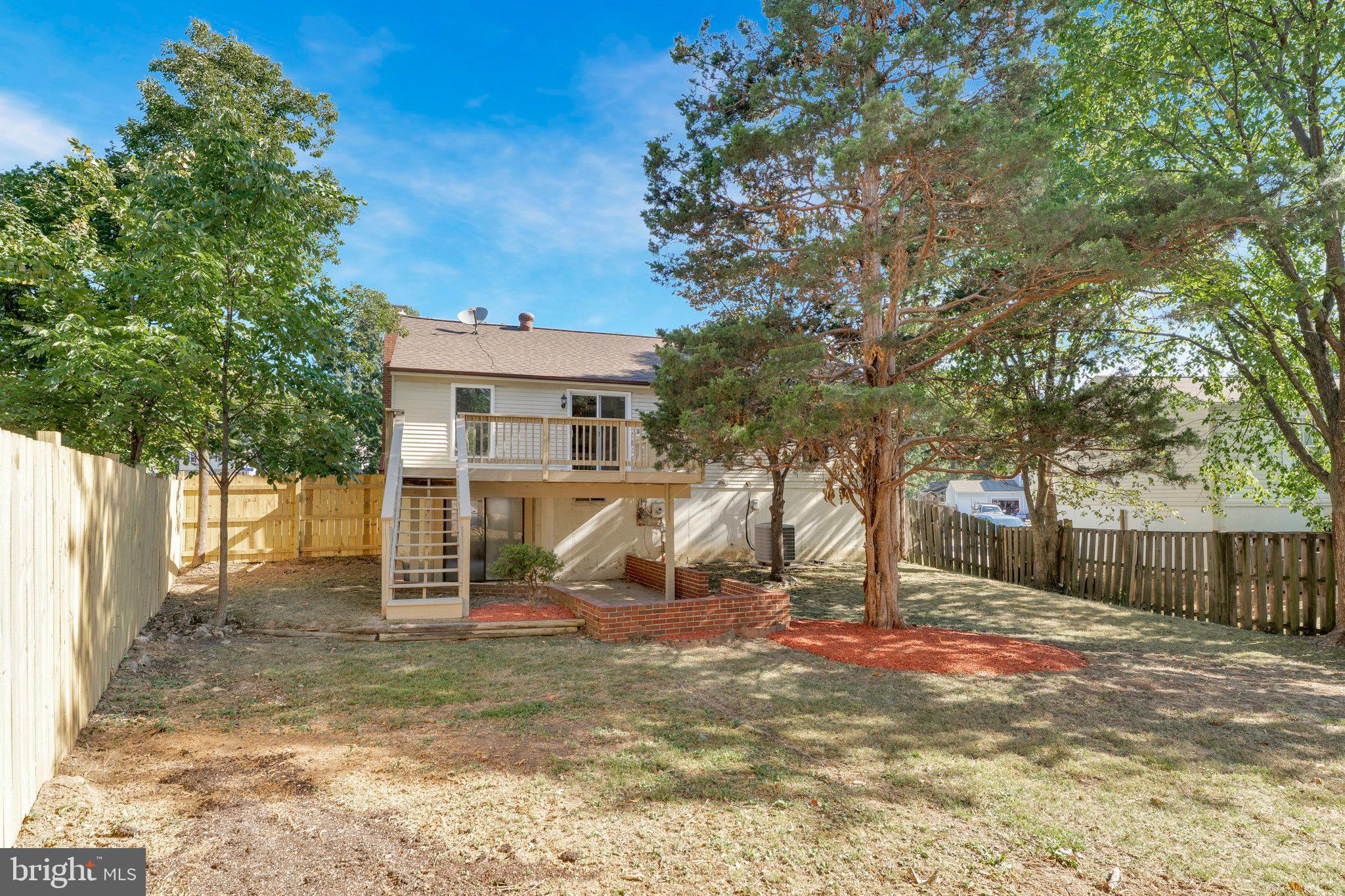 DULLES PARK - Residential