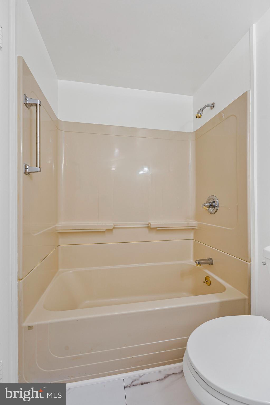 DULLES PARK - Residential