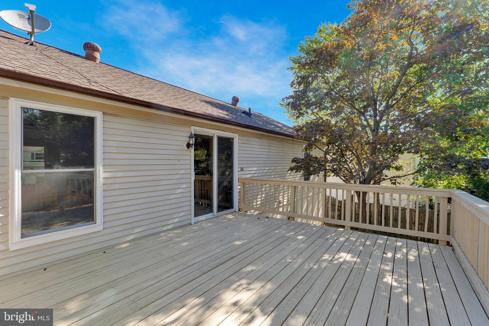 DULLES PARK - Residential