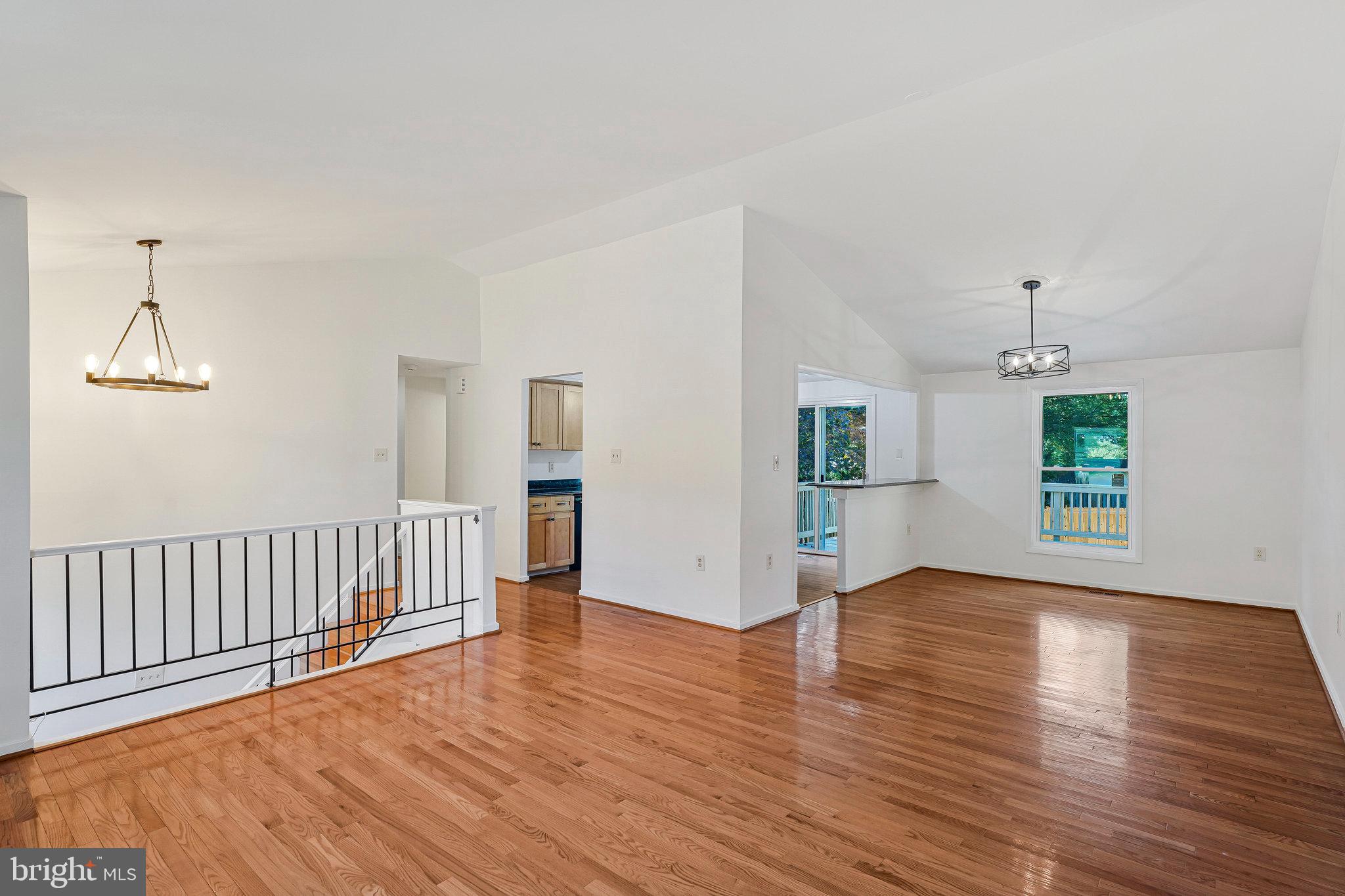 DULLES PARK - Residential