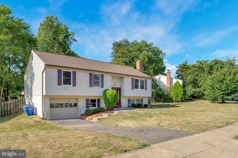 1257 MAGNOLIA LANE HERNDON VA 20170