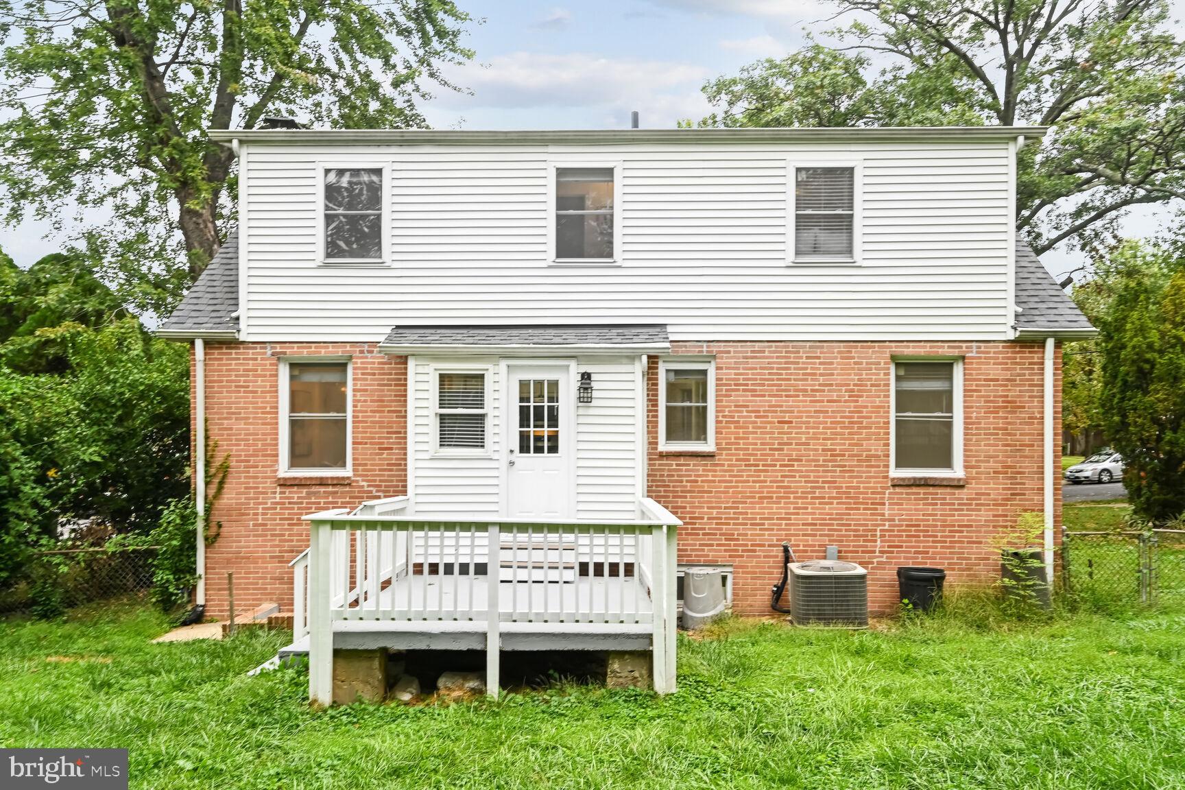 FOREST ESTATES - Residential Lease