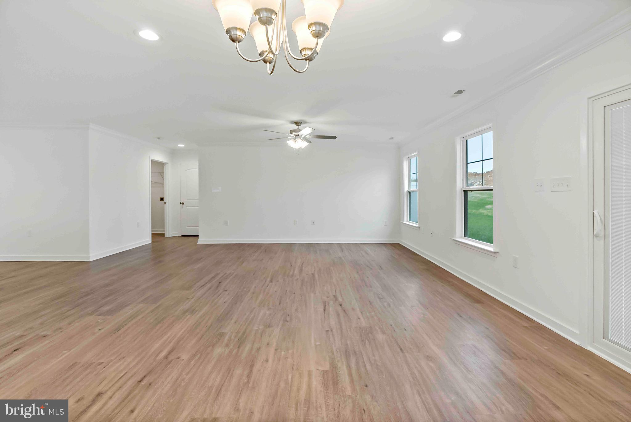 CARDINAL POINTE - Residential