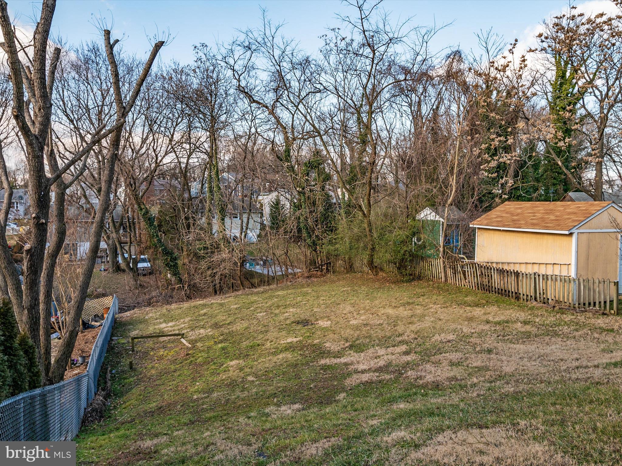 ROLAND TERRACE - Residential