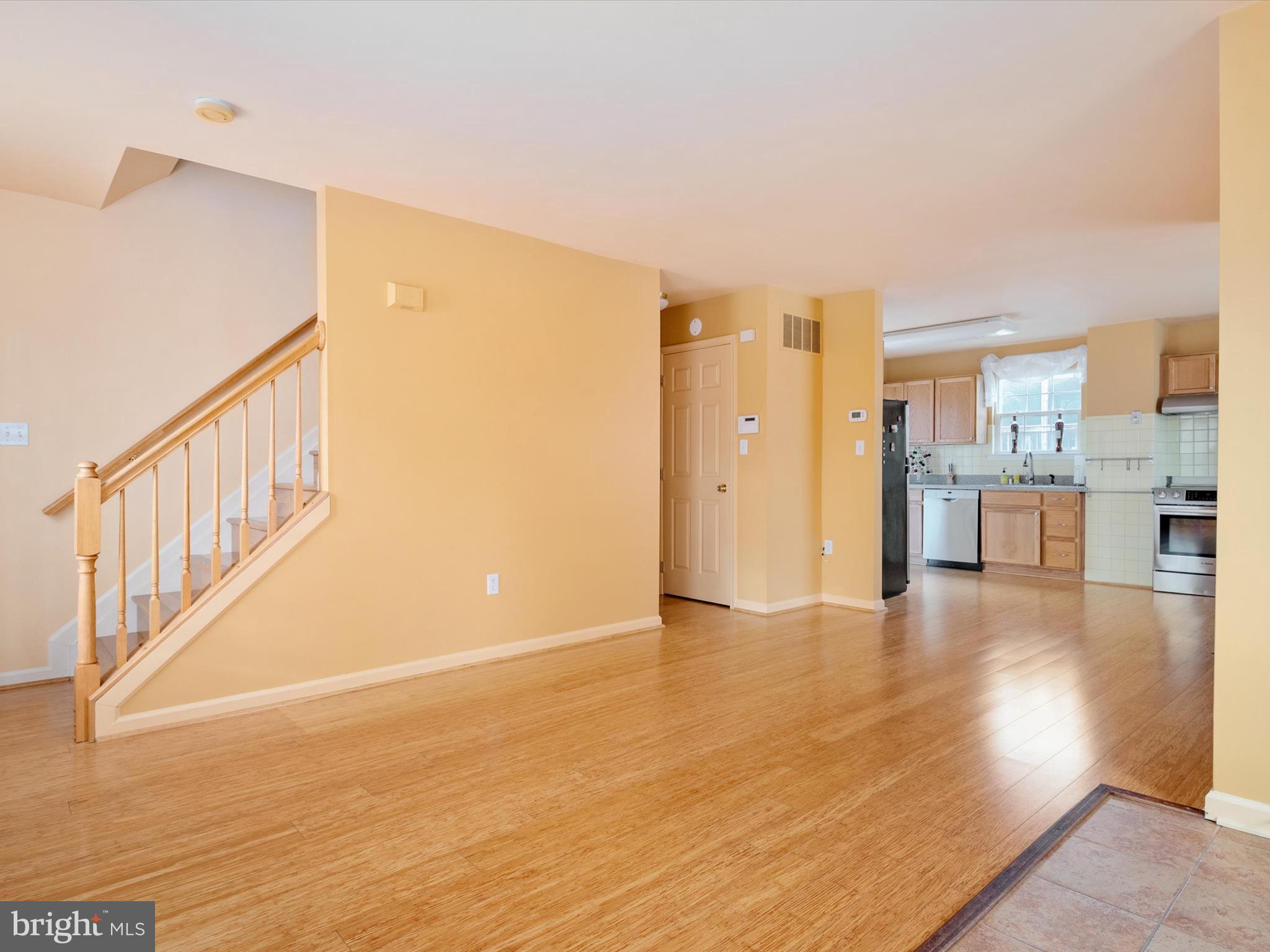 ROLAND TERRACE - Residential