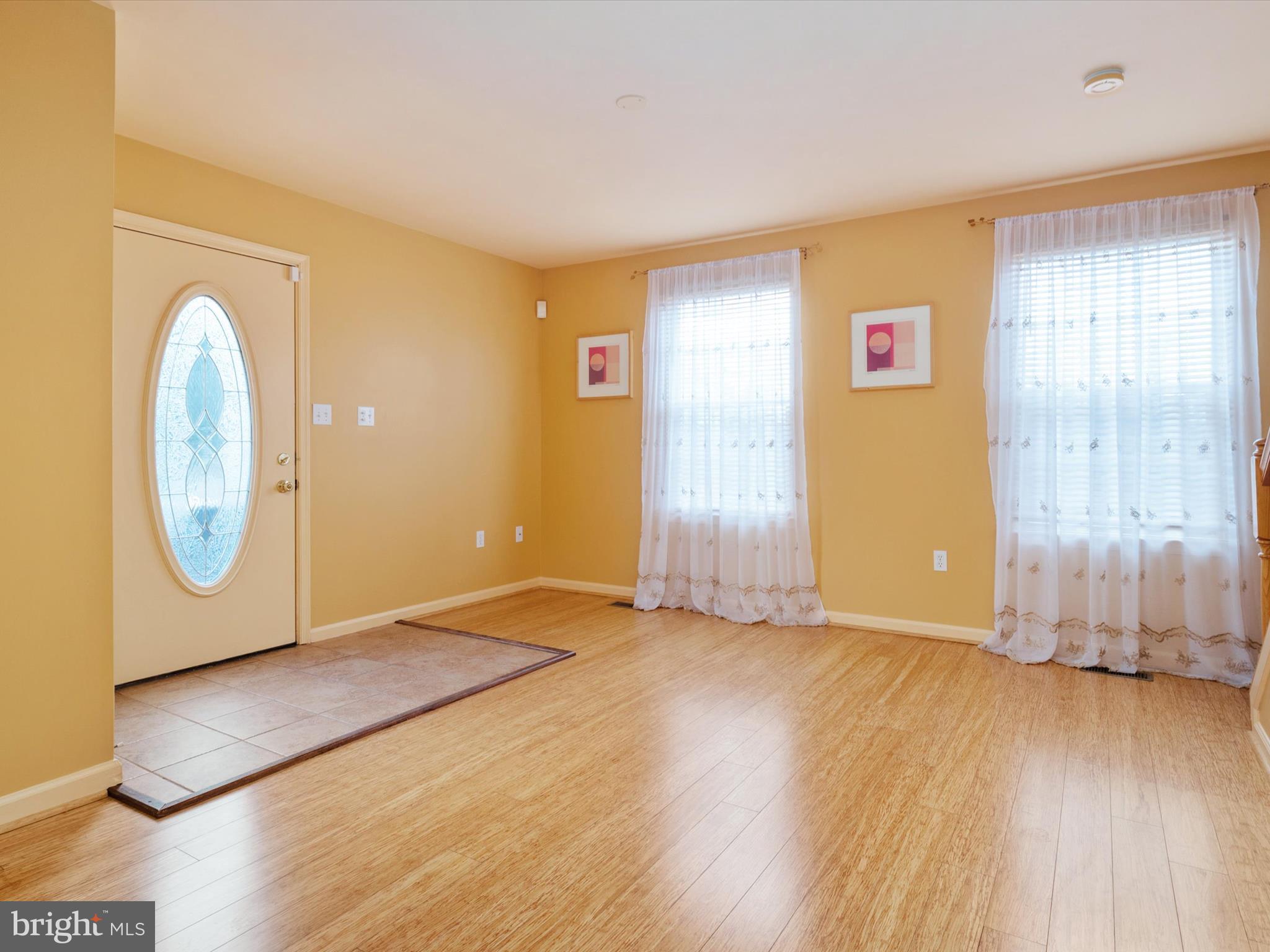 ROLAND TERRACE - Residential