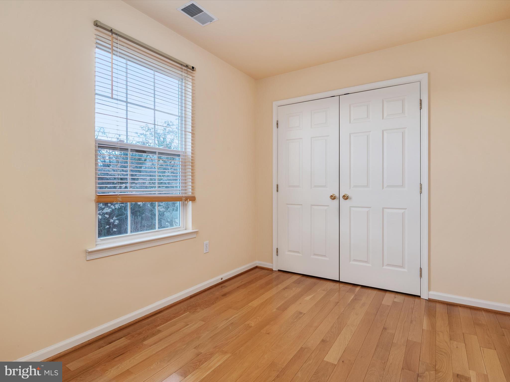 ROLAND TERRACE - Residential