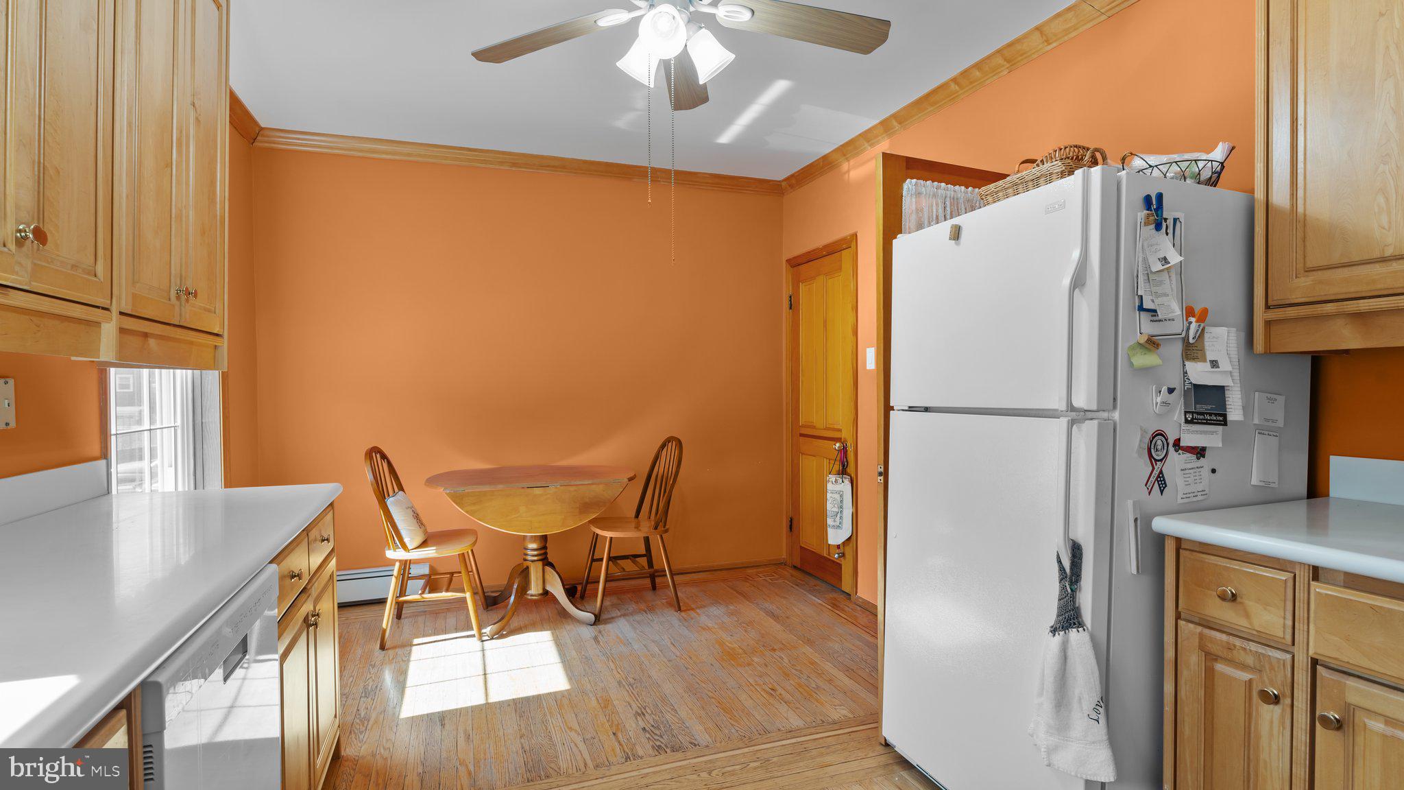 LAWNDALE - Residential