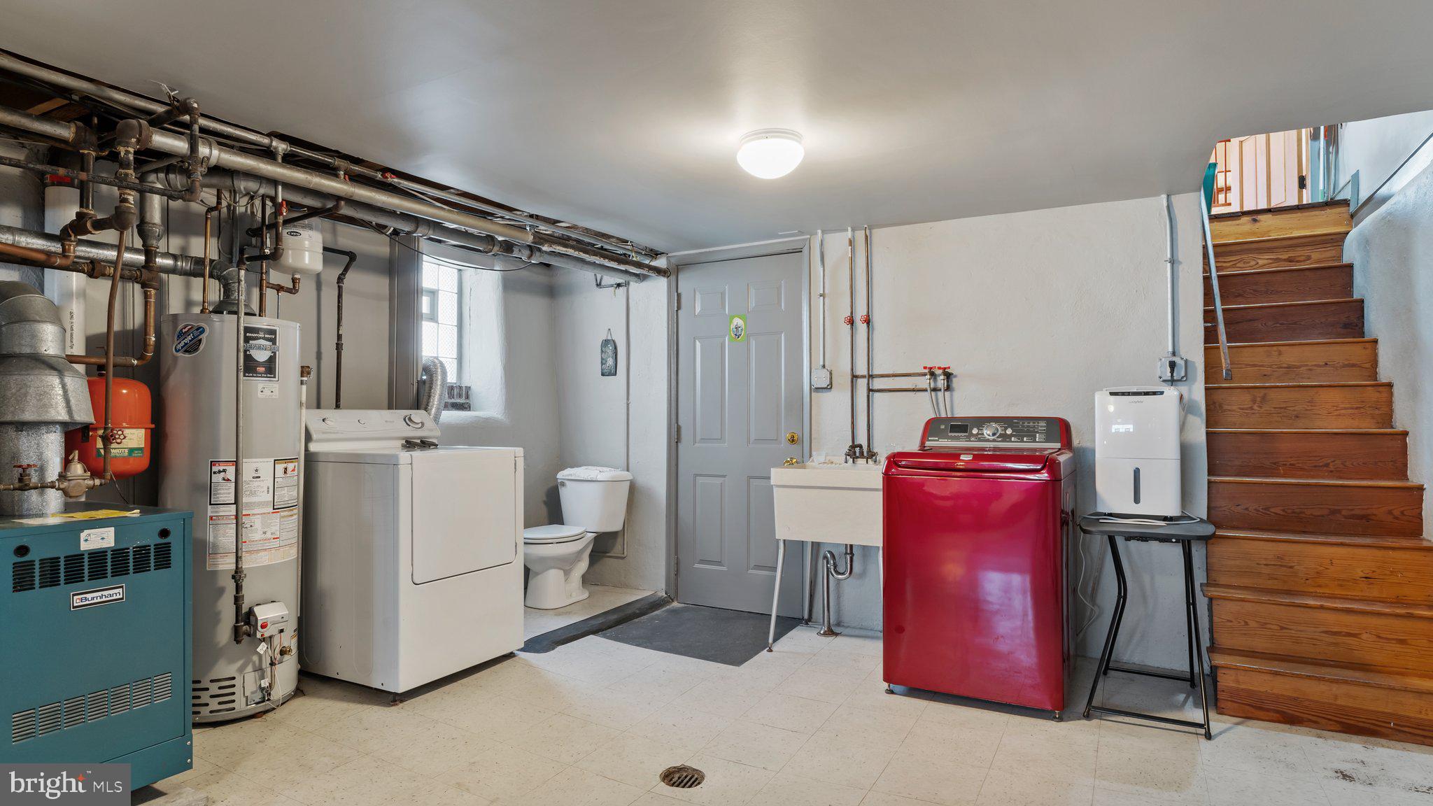 LAWNDALE - Residential