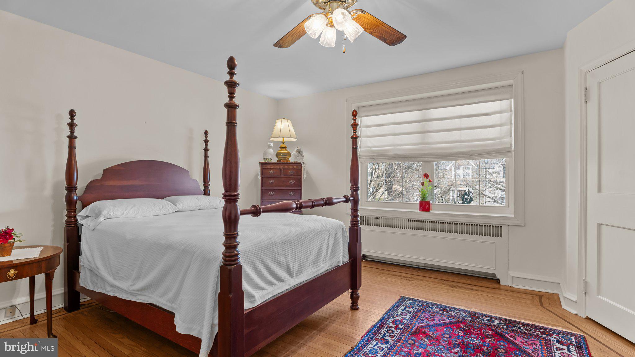 LAWNDALE - Residential