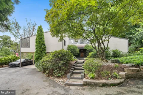 190 Pine Tree Road, King Of Prussia, PA MLS: PAMC2151894