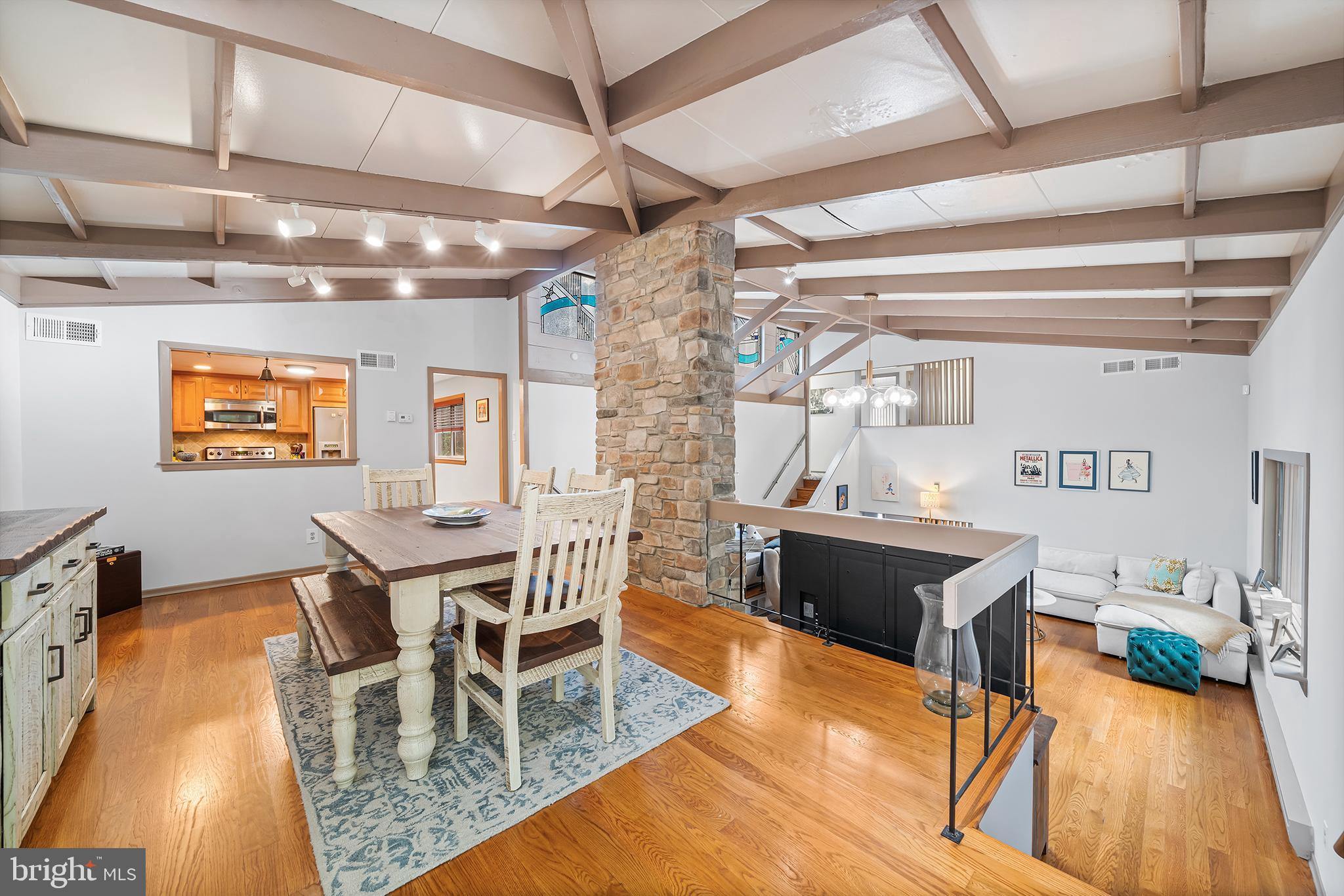 KING OF PRUSSIA - Residential