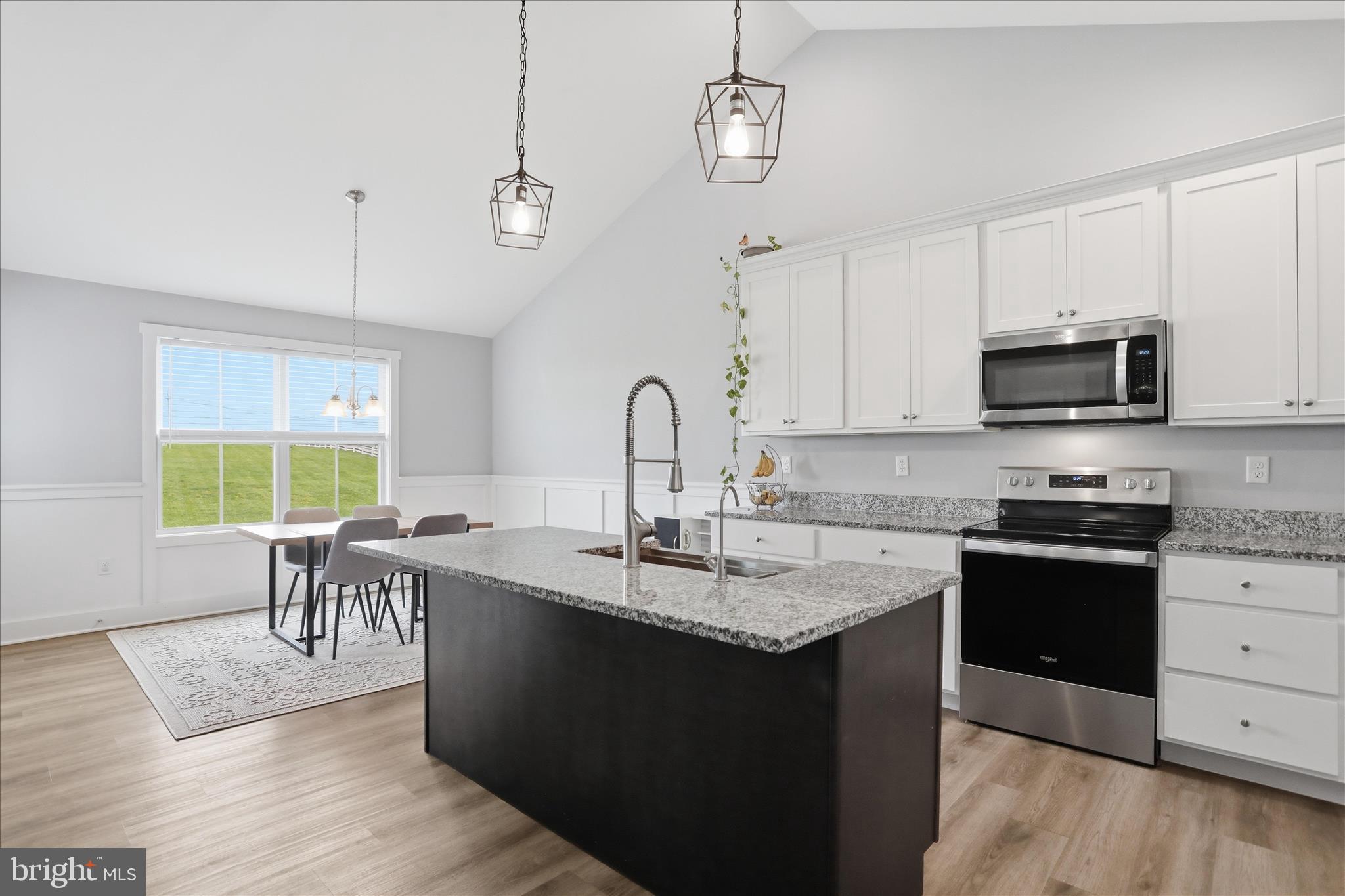 MILTON'S LANDING - Residential