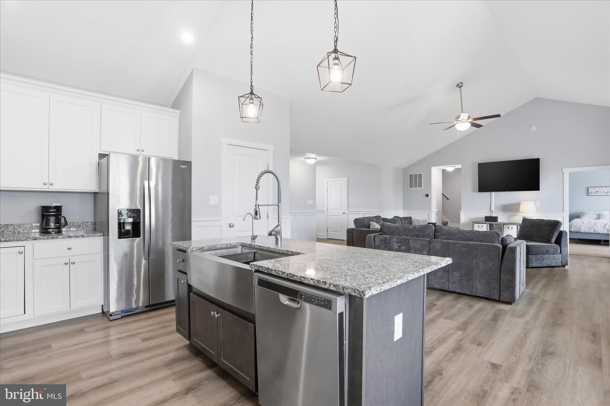 MILTON'S LANDING - Residential
