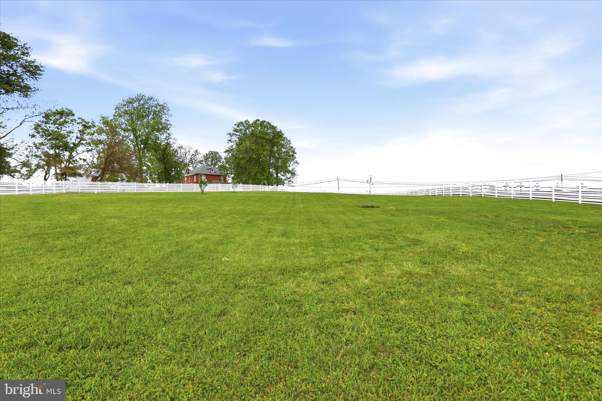 MILTON'S LANDING - Residential