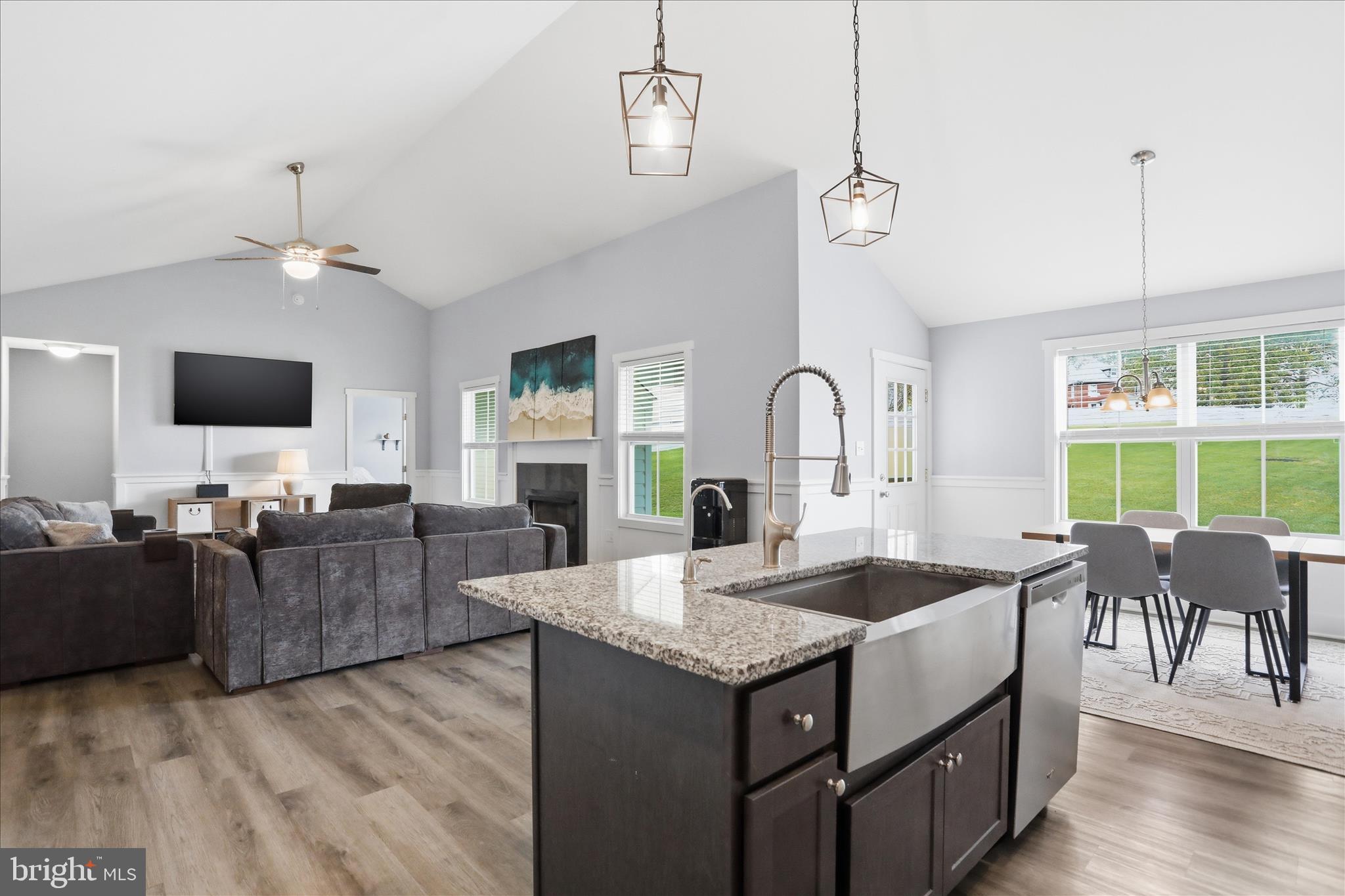 MILTON'S LANDING - Residential