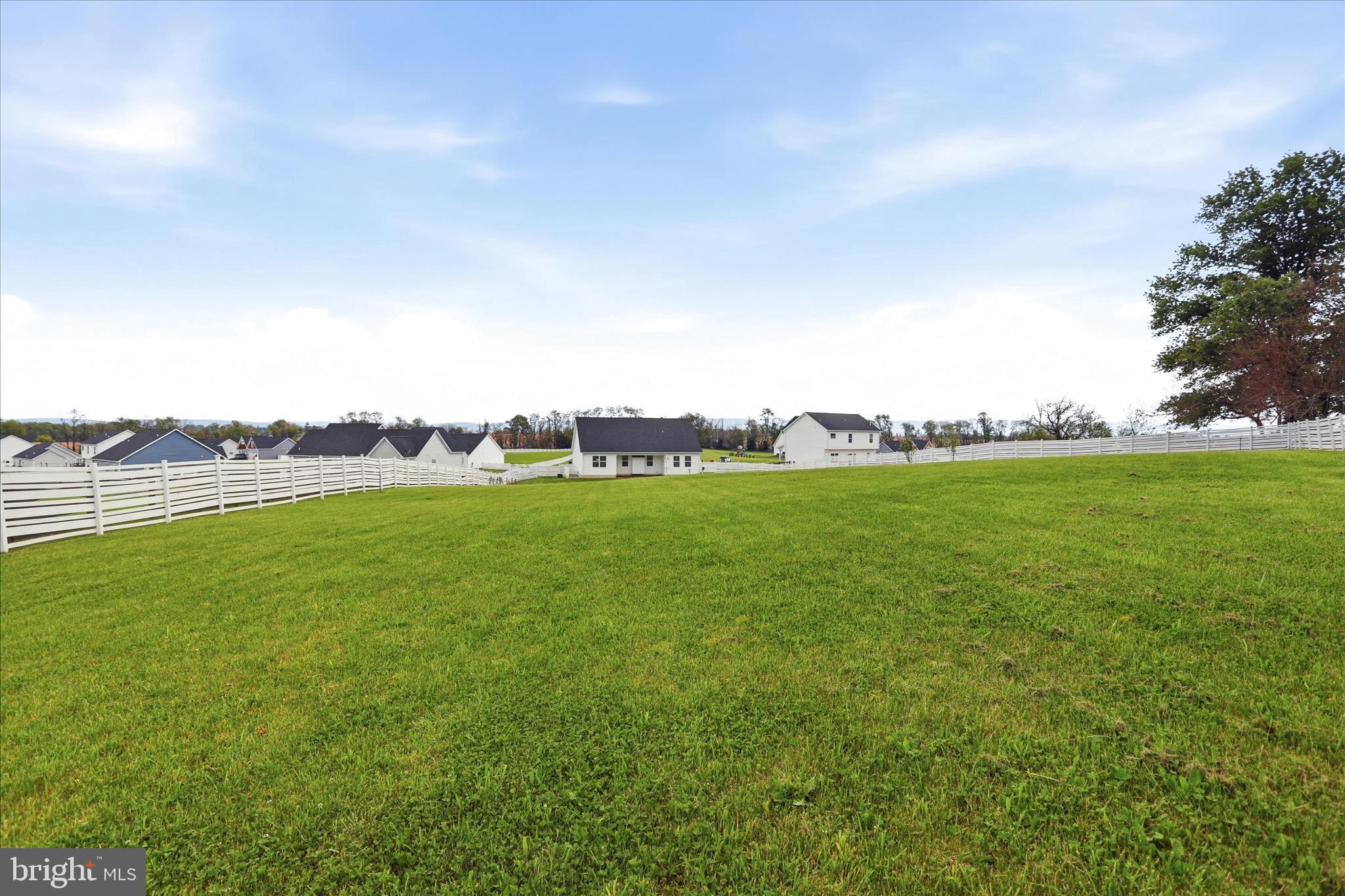 MILTON'S LANDING - Residential