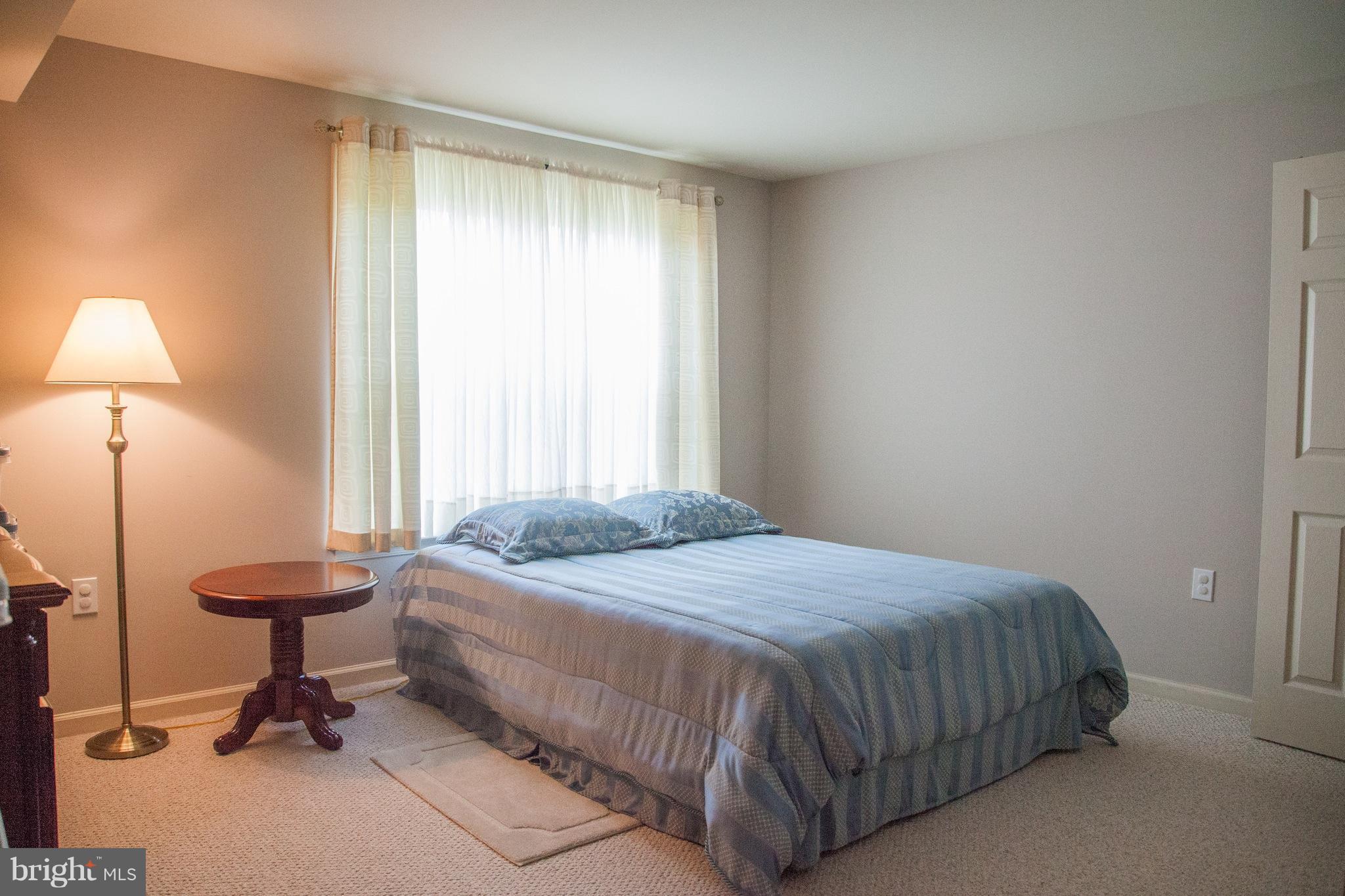 FALLS RUN - Residential