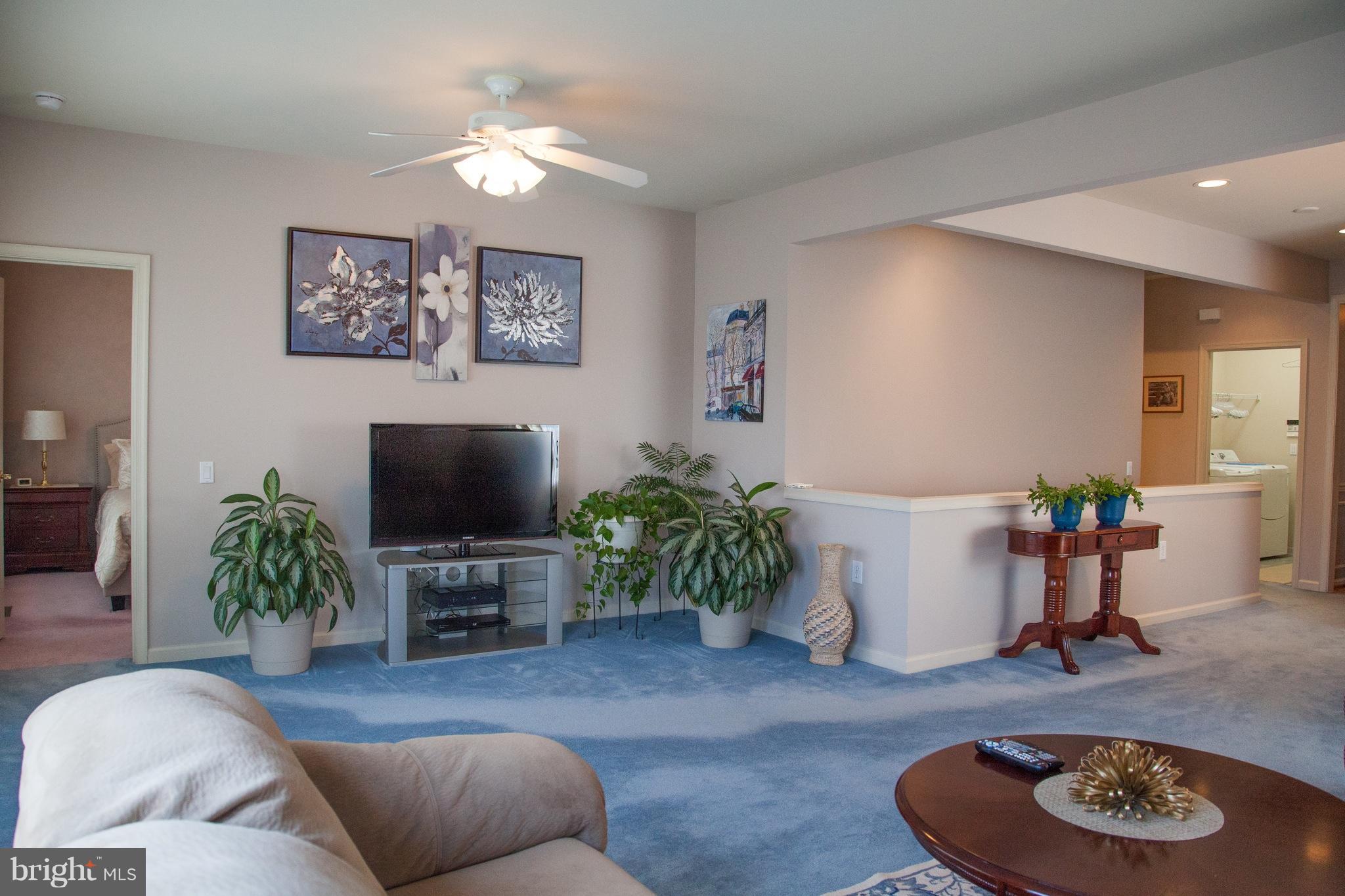 FALLS RUN - Residential