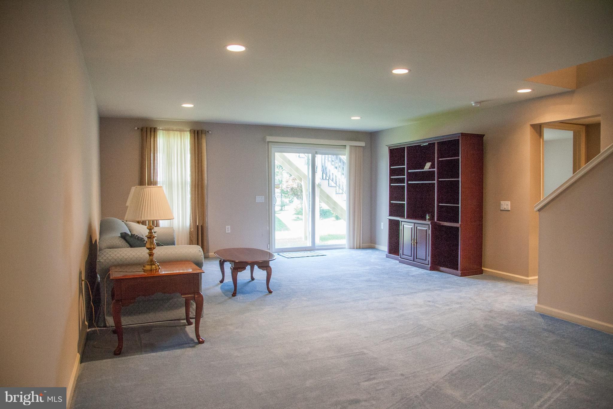 FALLS RUN - Residential