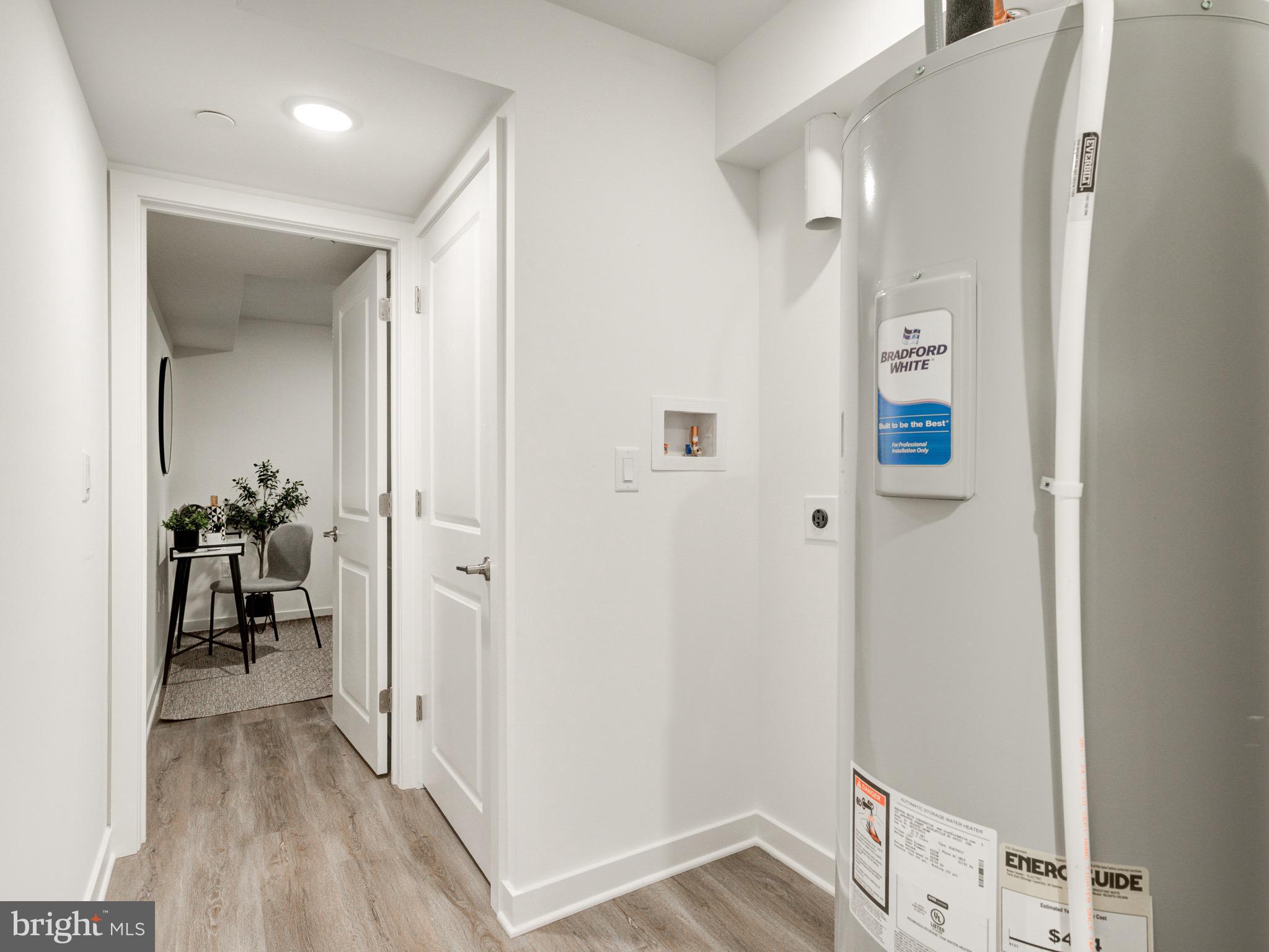 PORT RICHMOND - Residential