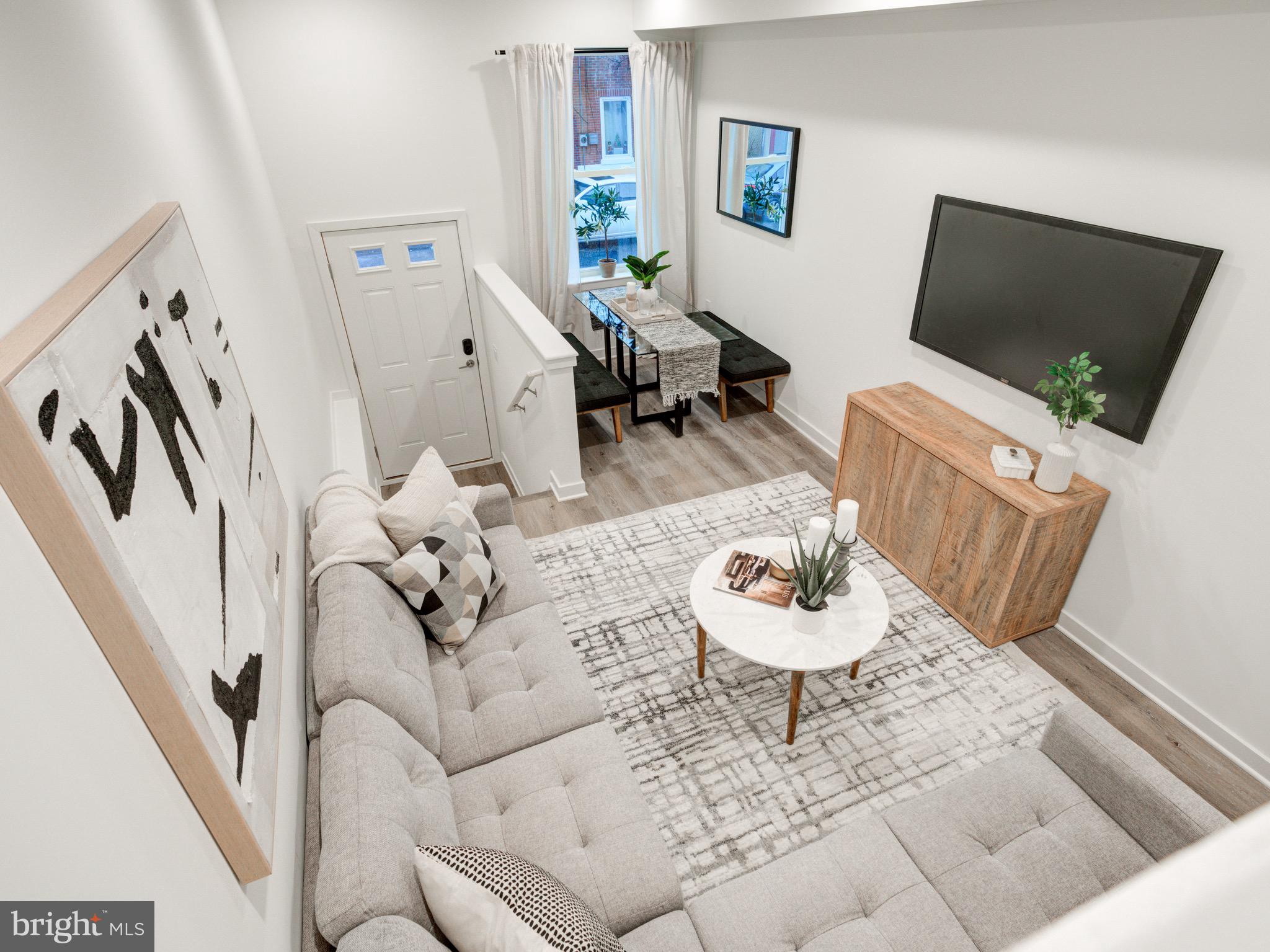 PORT RICHMOND - Residential