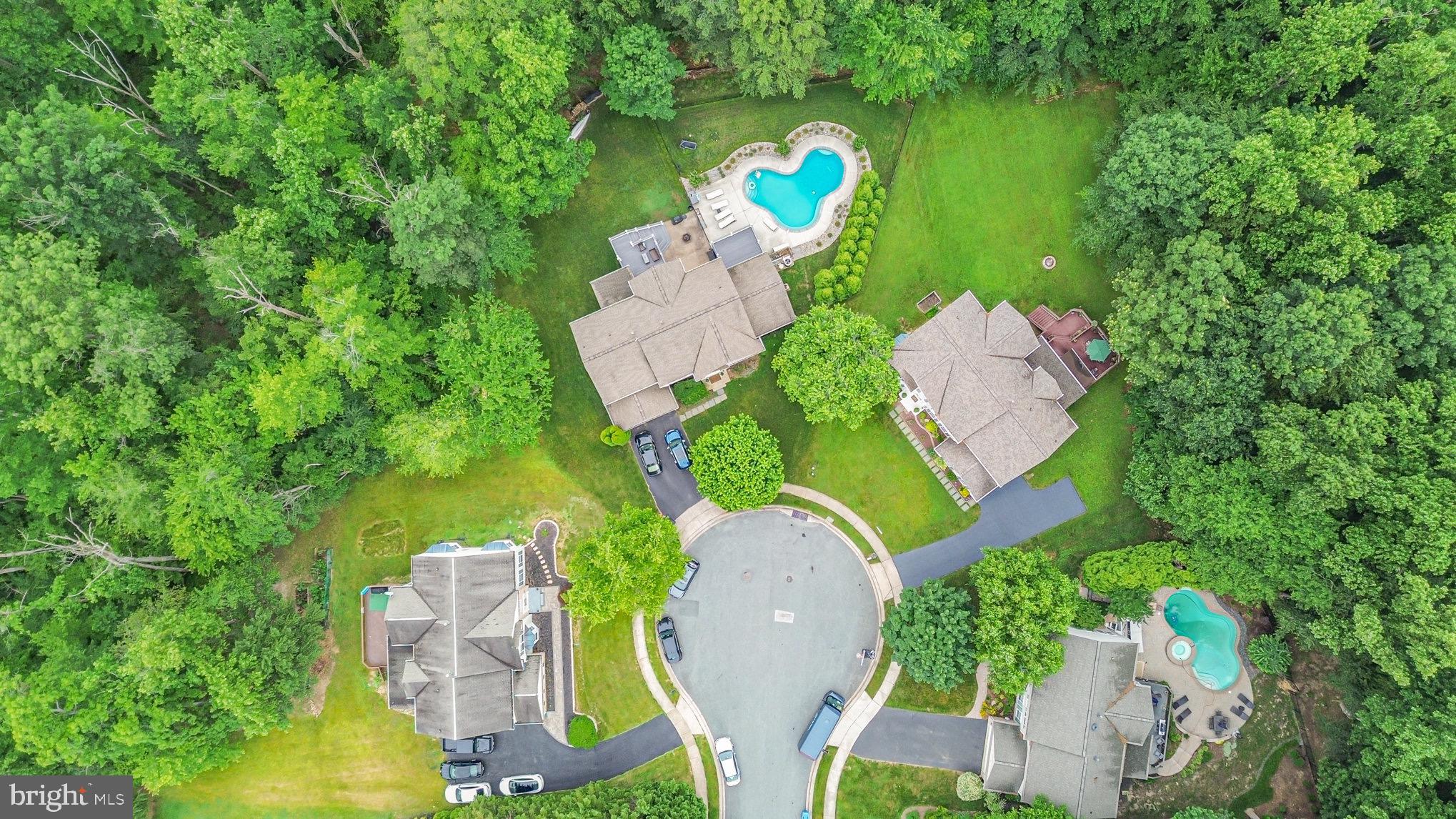 VINEYARD OAK NORTH - Residential