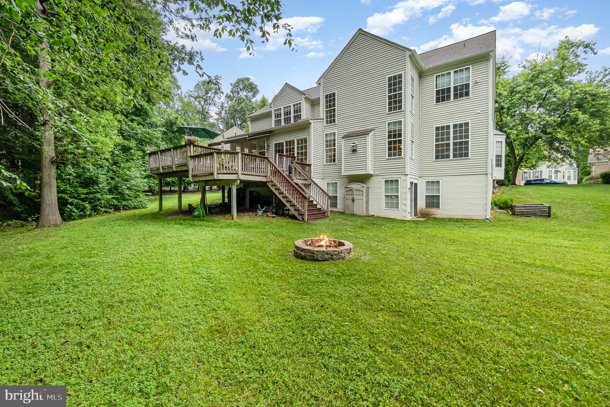 VINEYARD OAK NORTH - Residential
